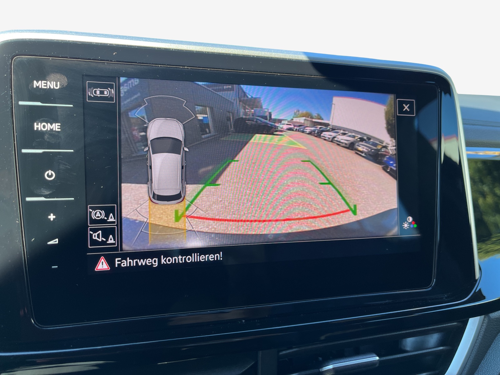 VW T-Roc 2.0 TSI R-Line DSG 4Motion-image-13