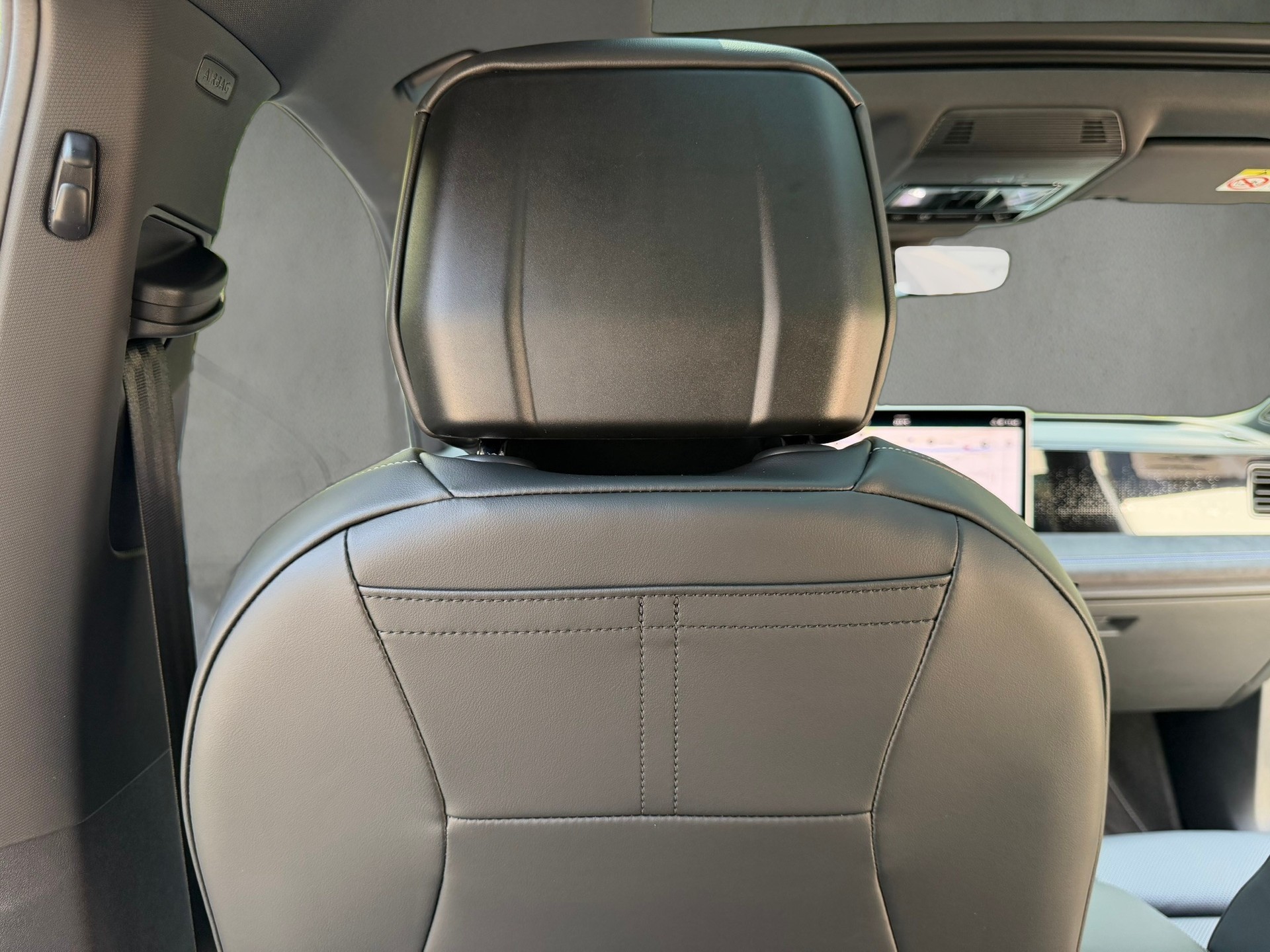 VW Tiguan 2.0 TSI DSG R-Line Plus 4Motion-image-14