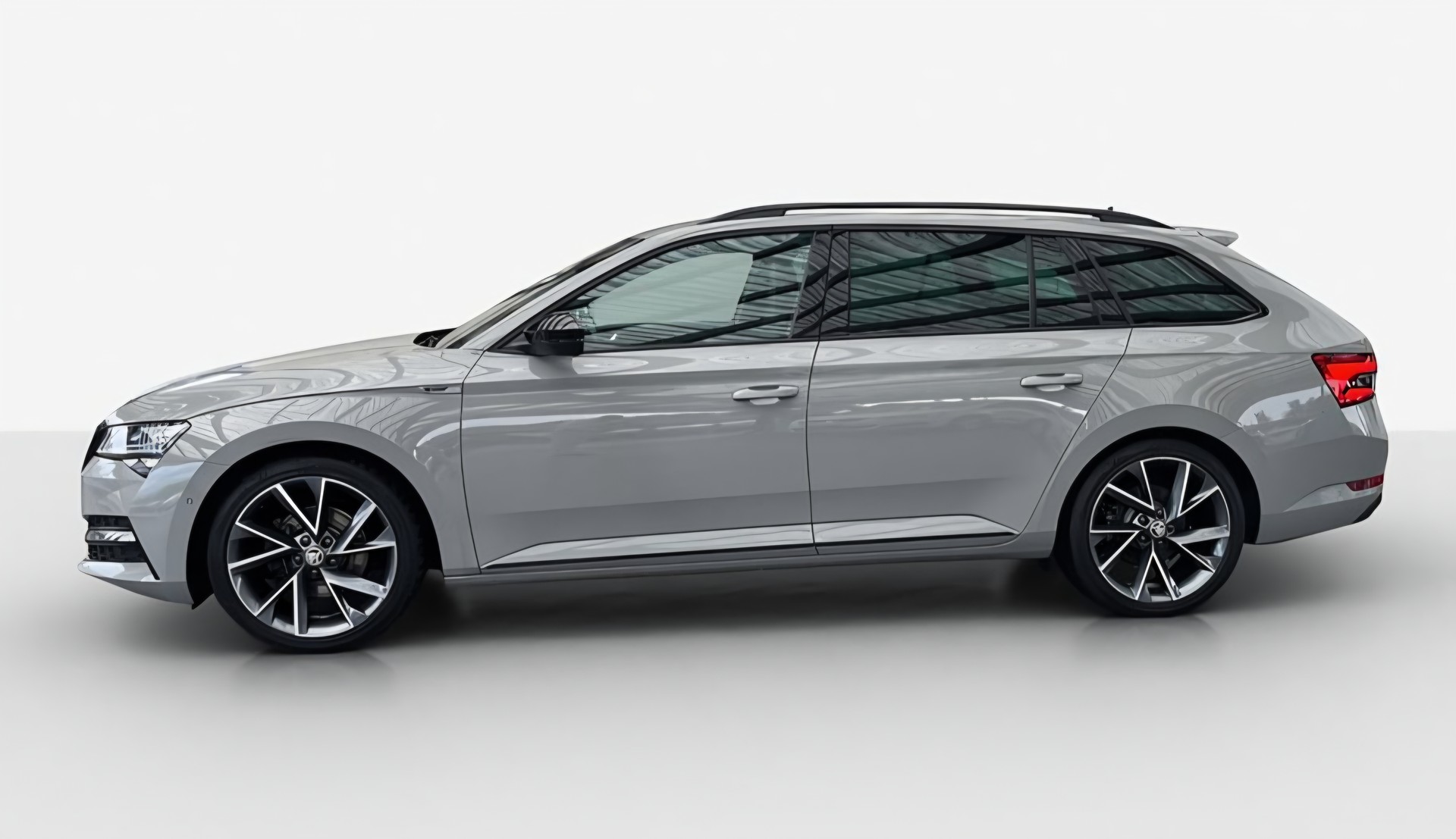 SKODA 2.0 TDI 190 SportLine 4x4 DSG-image-3