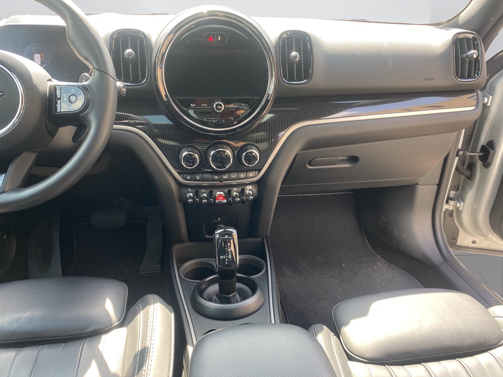 MINI Countryman F60 2.0i Cooper S SAG ALL4-image-17