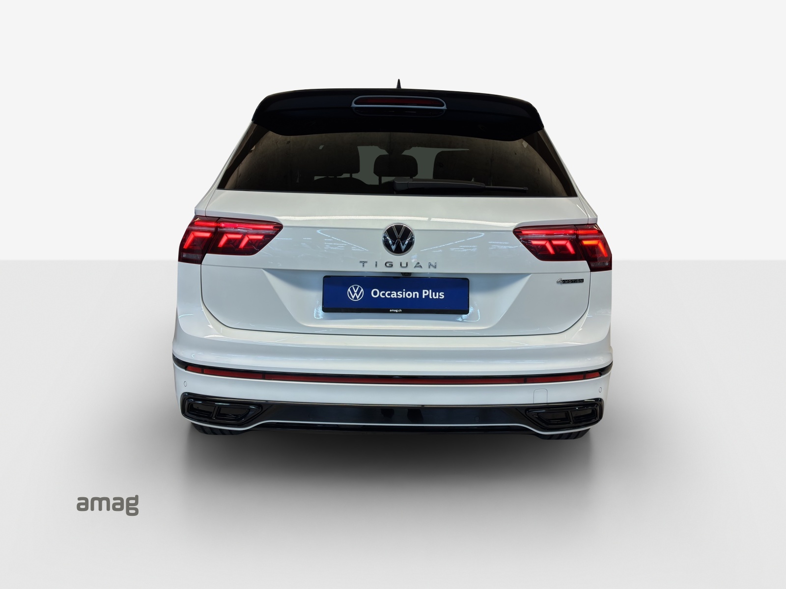 VW Tiguan 2.0TSI R-Line 4Motion DSG-image-3