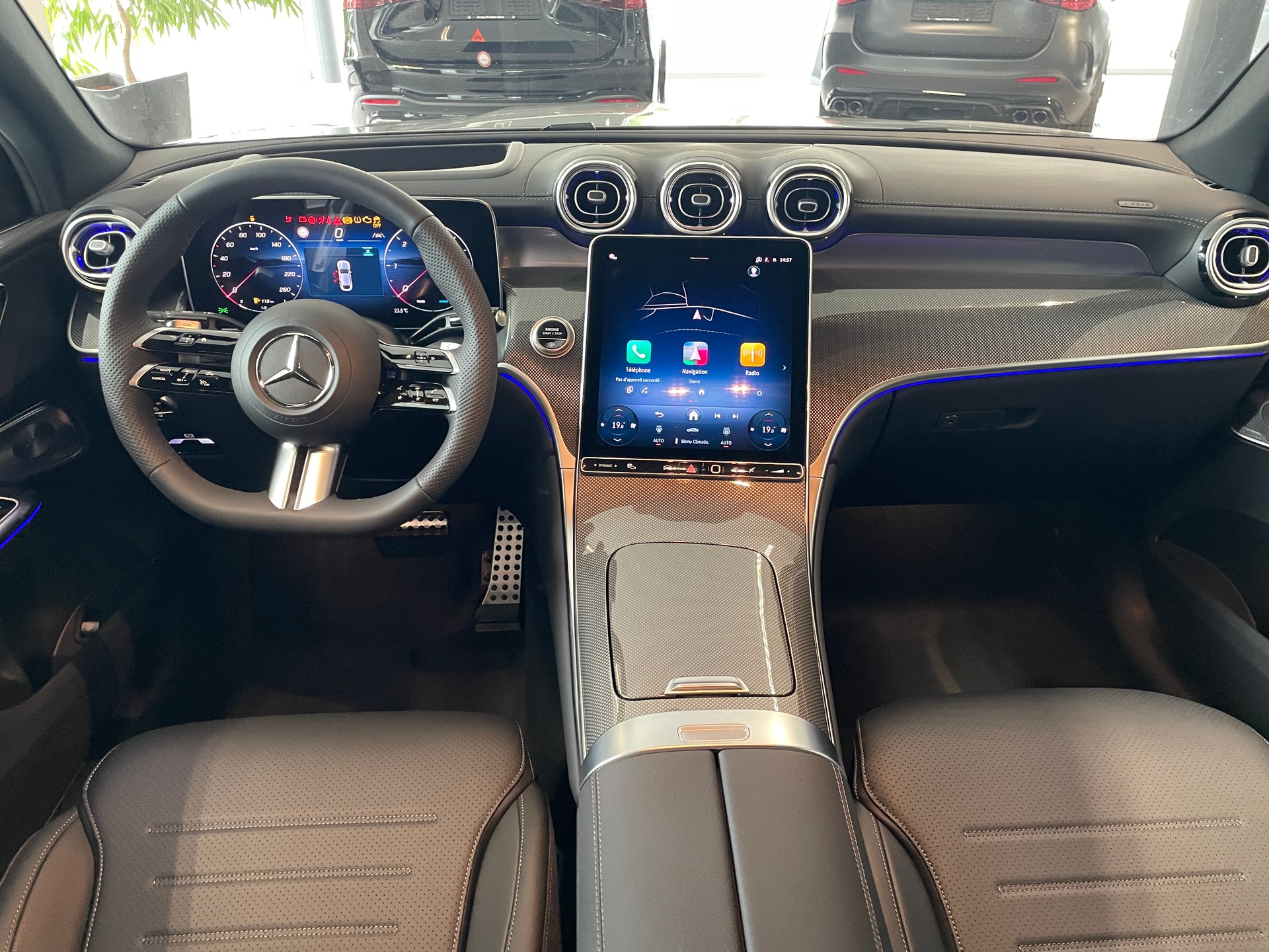 MERCEDES-BENZ GLC Coupé 300 d 4Matic 9G-Tronic AMG Line-image-13
