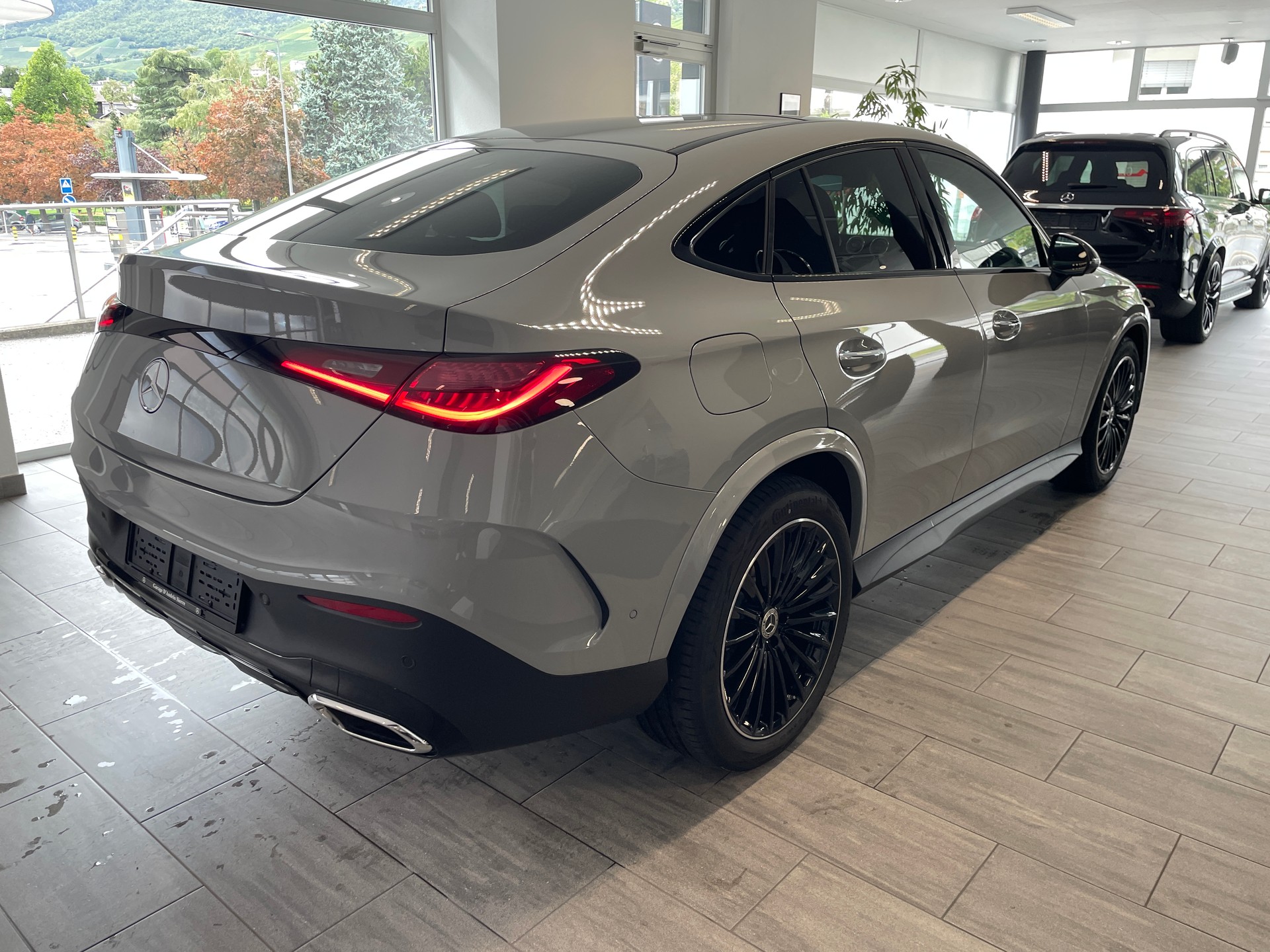 MERCEDES-BENZ GLC Coupé 300 d 4Matic 9G-Tronic AMG Line-image-5