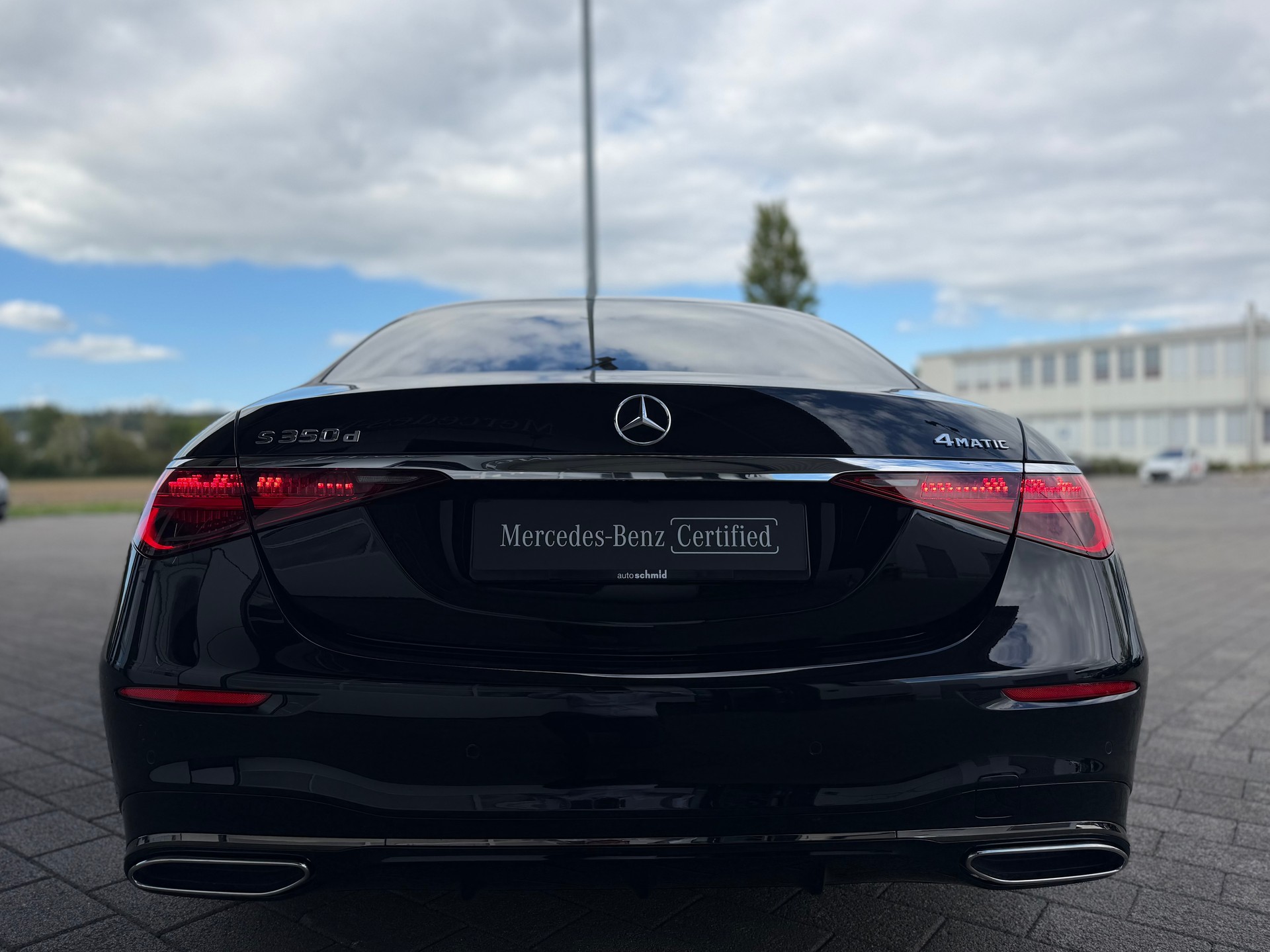 MERCEDES-BENZ S 350 d 4Matic AMG Line 9G-Tronic-showroom-element-3
