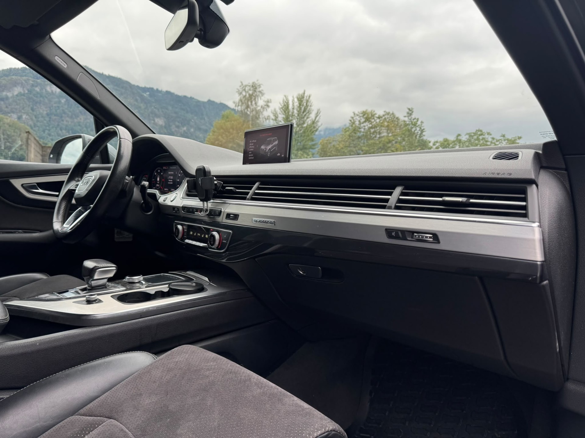 AUDI Q7 3.0 TDI S-line quattro tiptronic-image-3