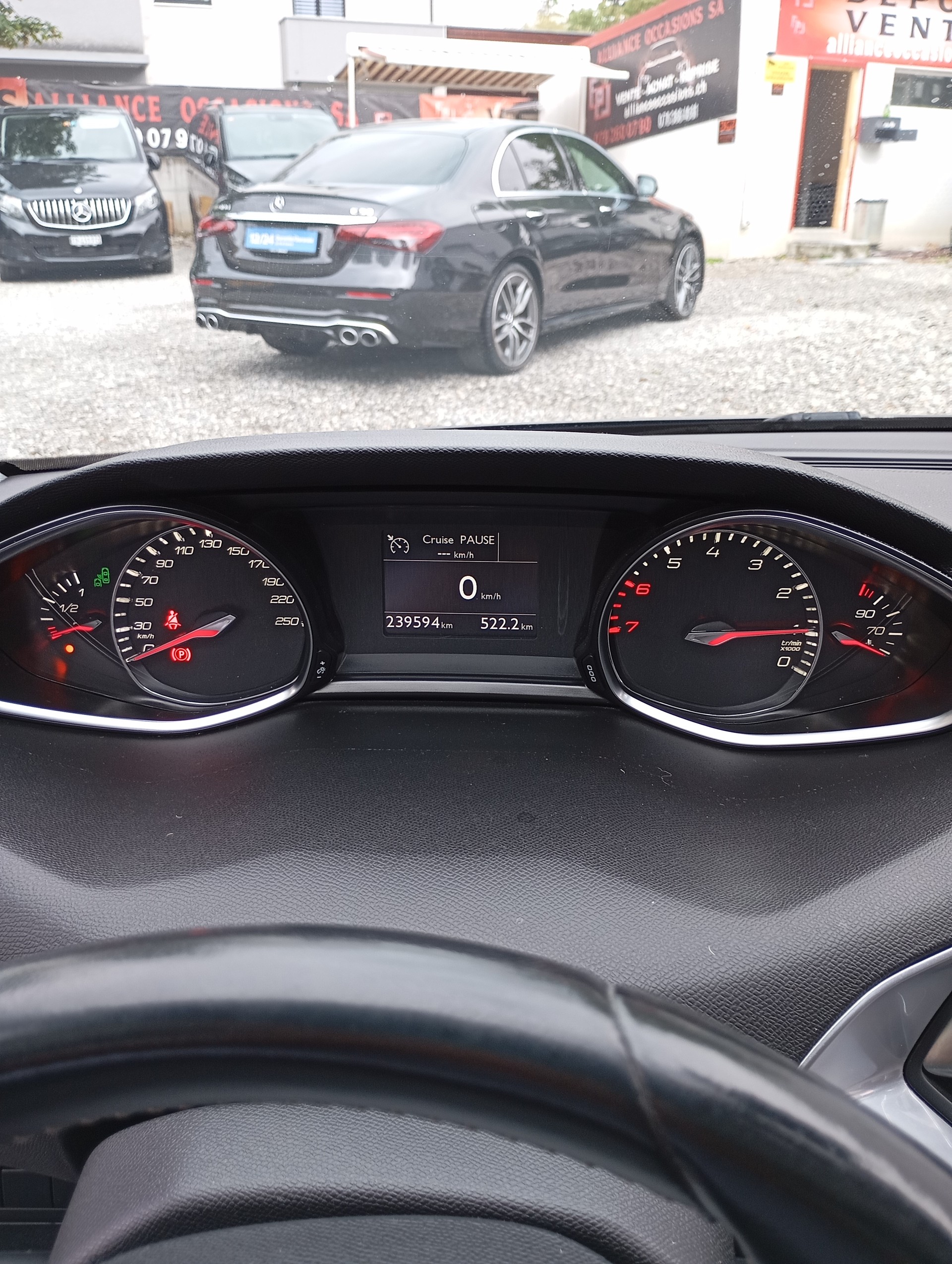 PEUGEOT 308 SW 1.2 THP Féline-image-11