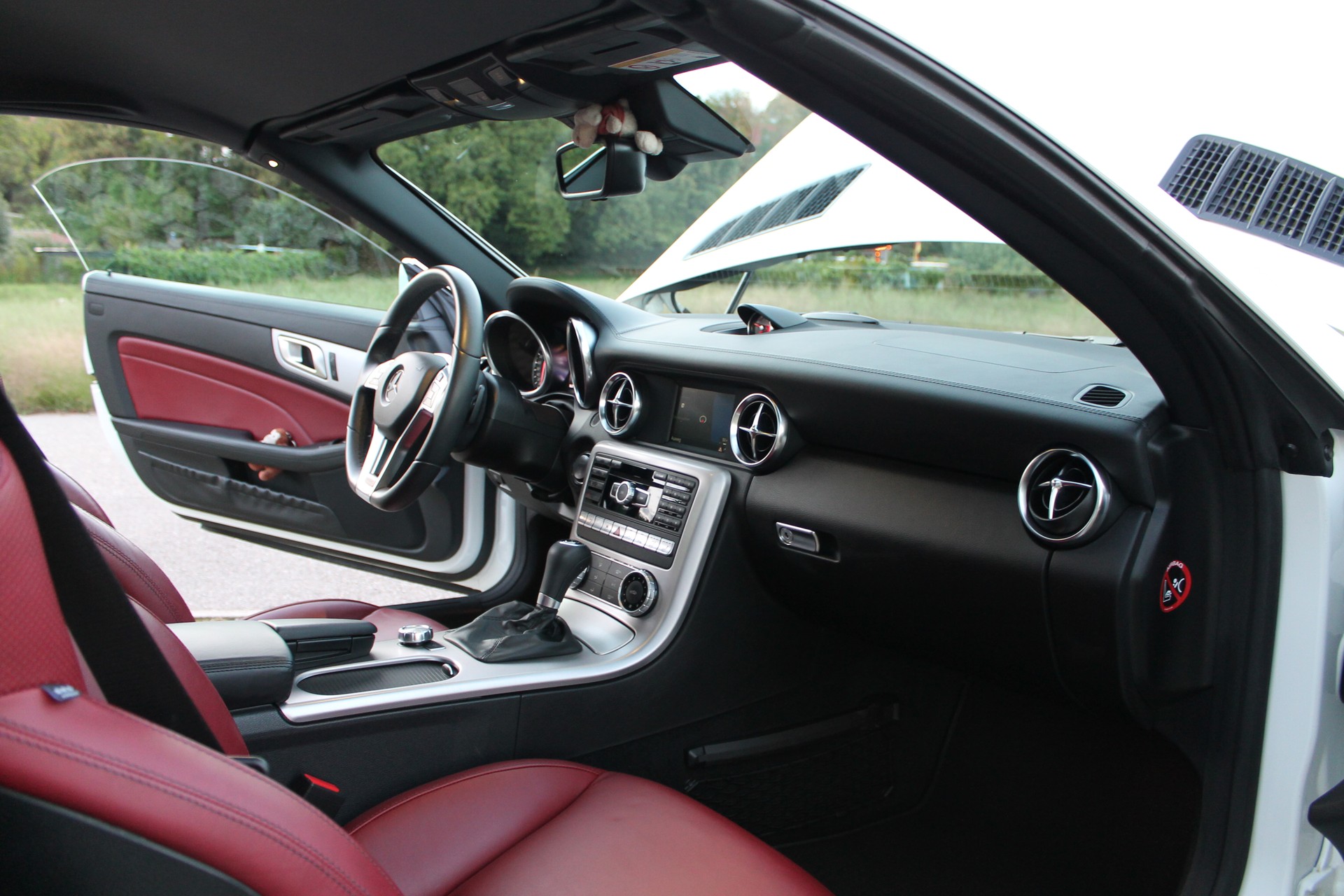 MERCEDES-BENZ SLK 200-image-13