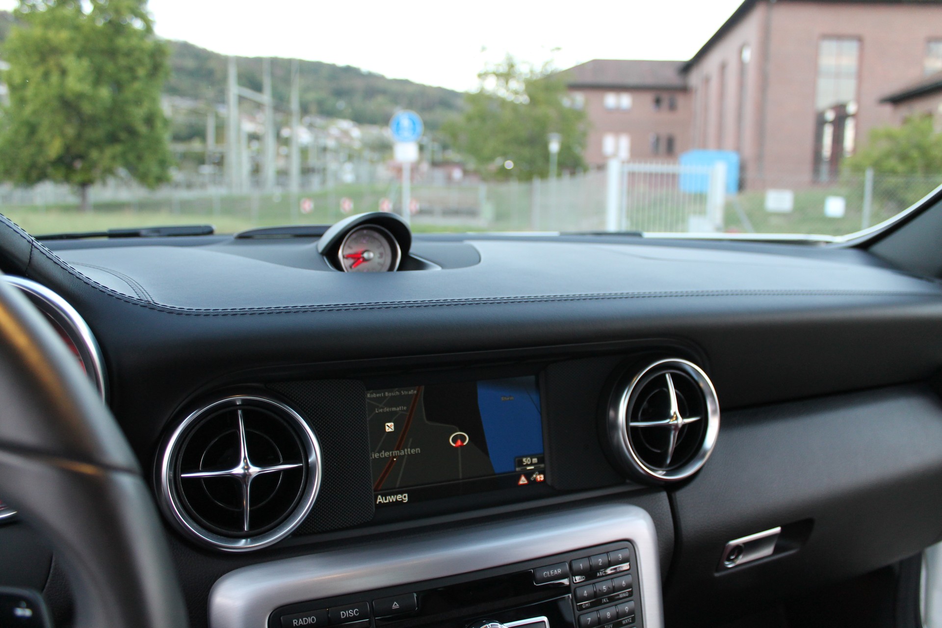 MERCEDES-BENZ SLK 200-image-6