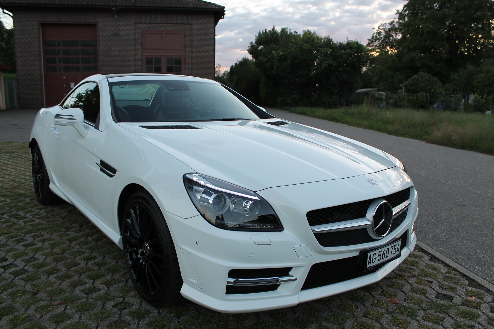 MERCEDES-BENZ SLK 200-image-2