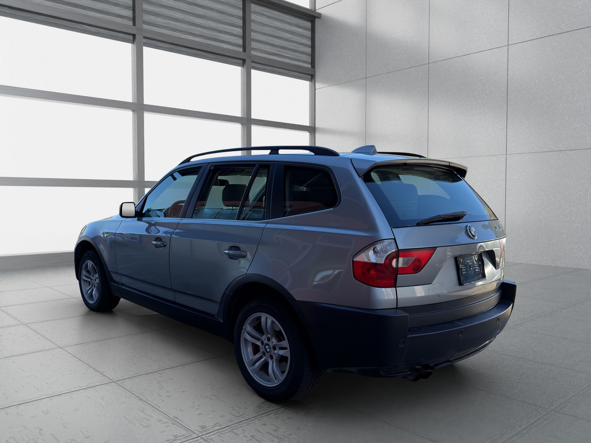 BMW X3 2.5i-image-2