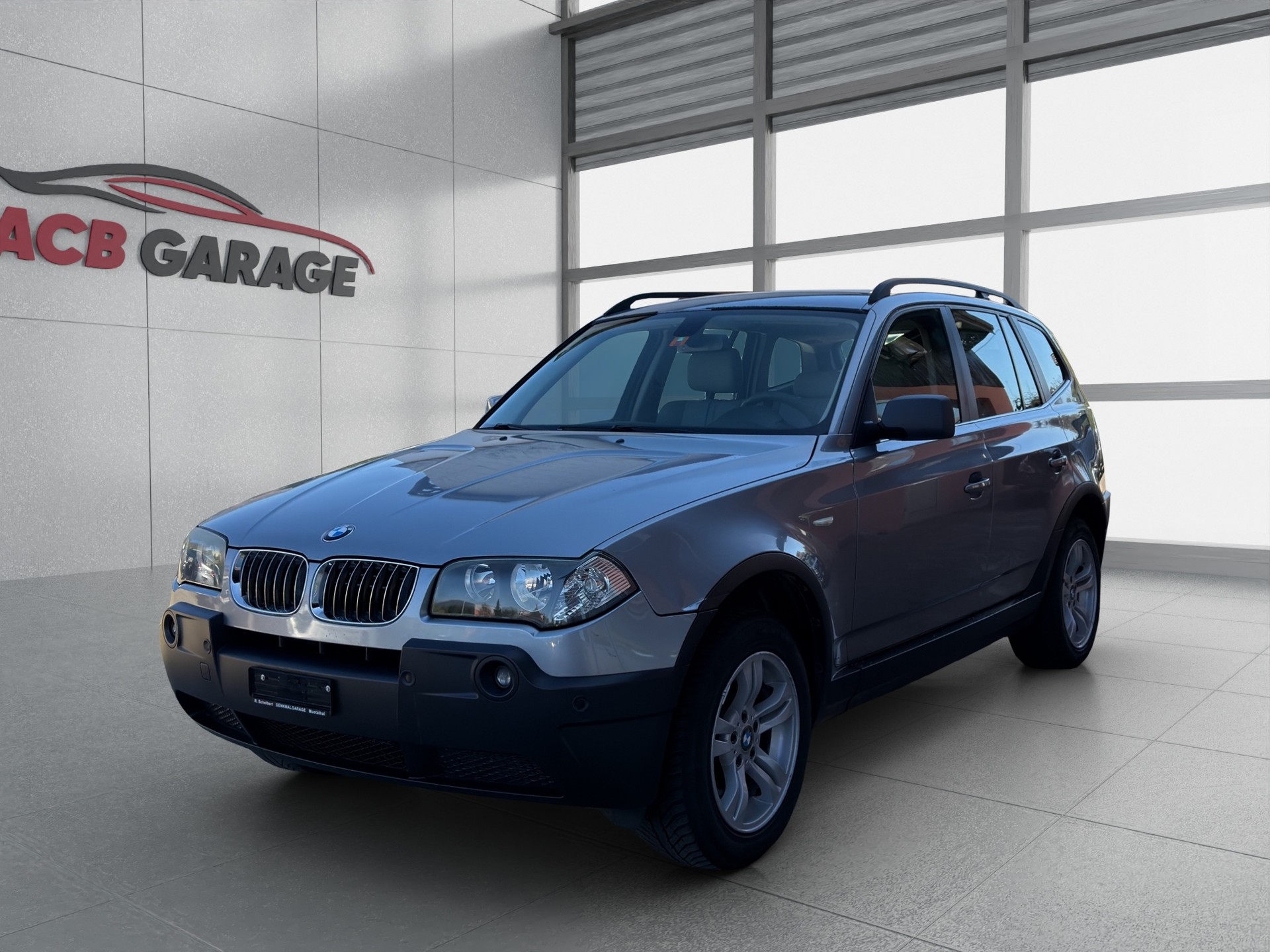 BMW X3 2.5i-image-0