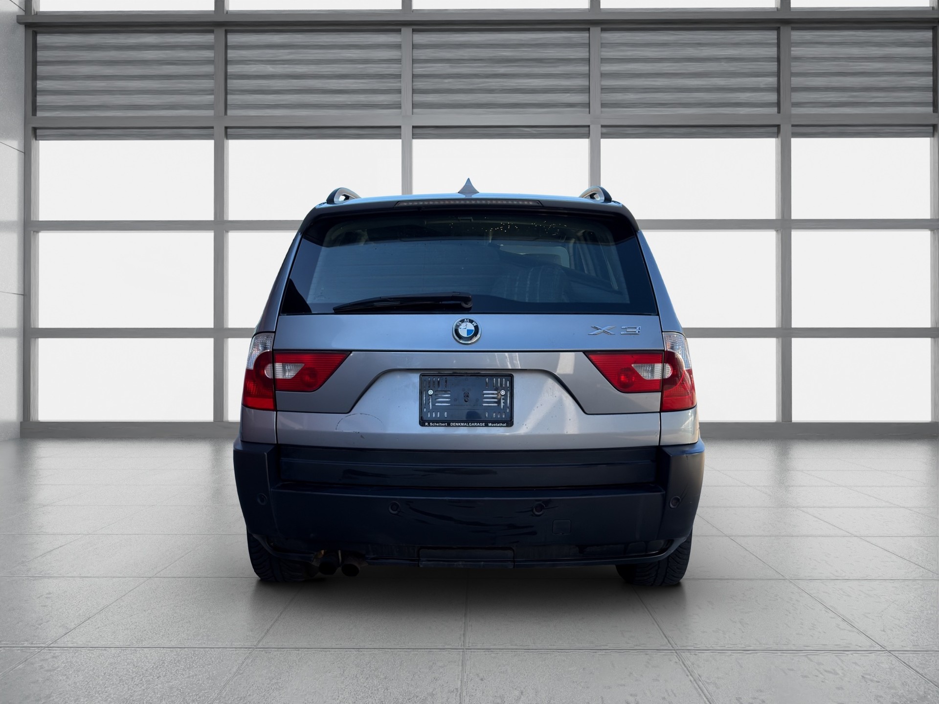 BMW X3 2.5i-image-4