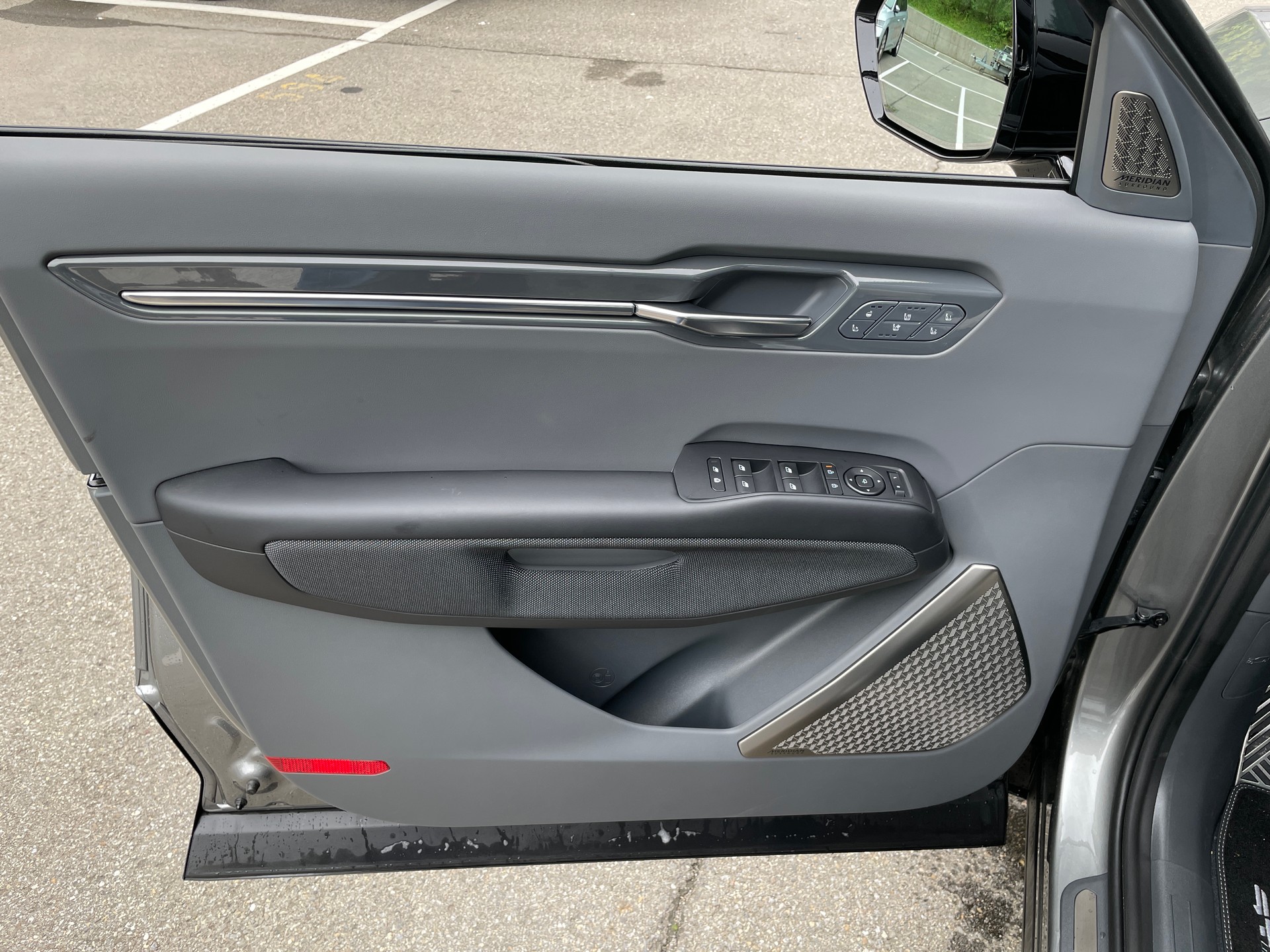 KIA EV9 99,8 kWh GT-Line, 7-Sitzer mit Panoramadach-image-9