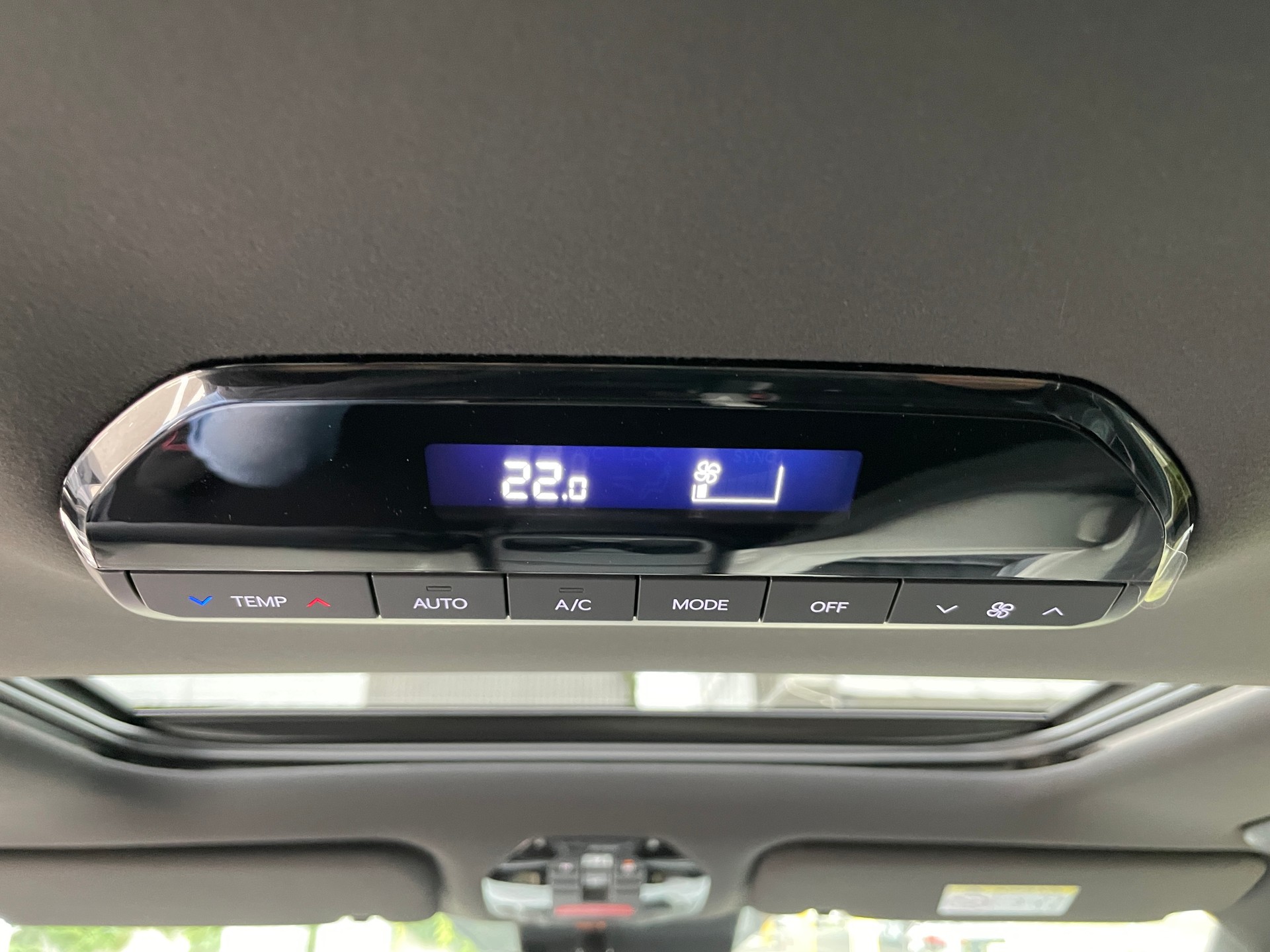 KIA EV9 99,8 kWh GT-Line, 7-Sitzer mit Panoramadach-image-17