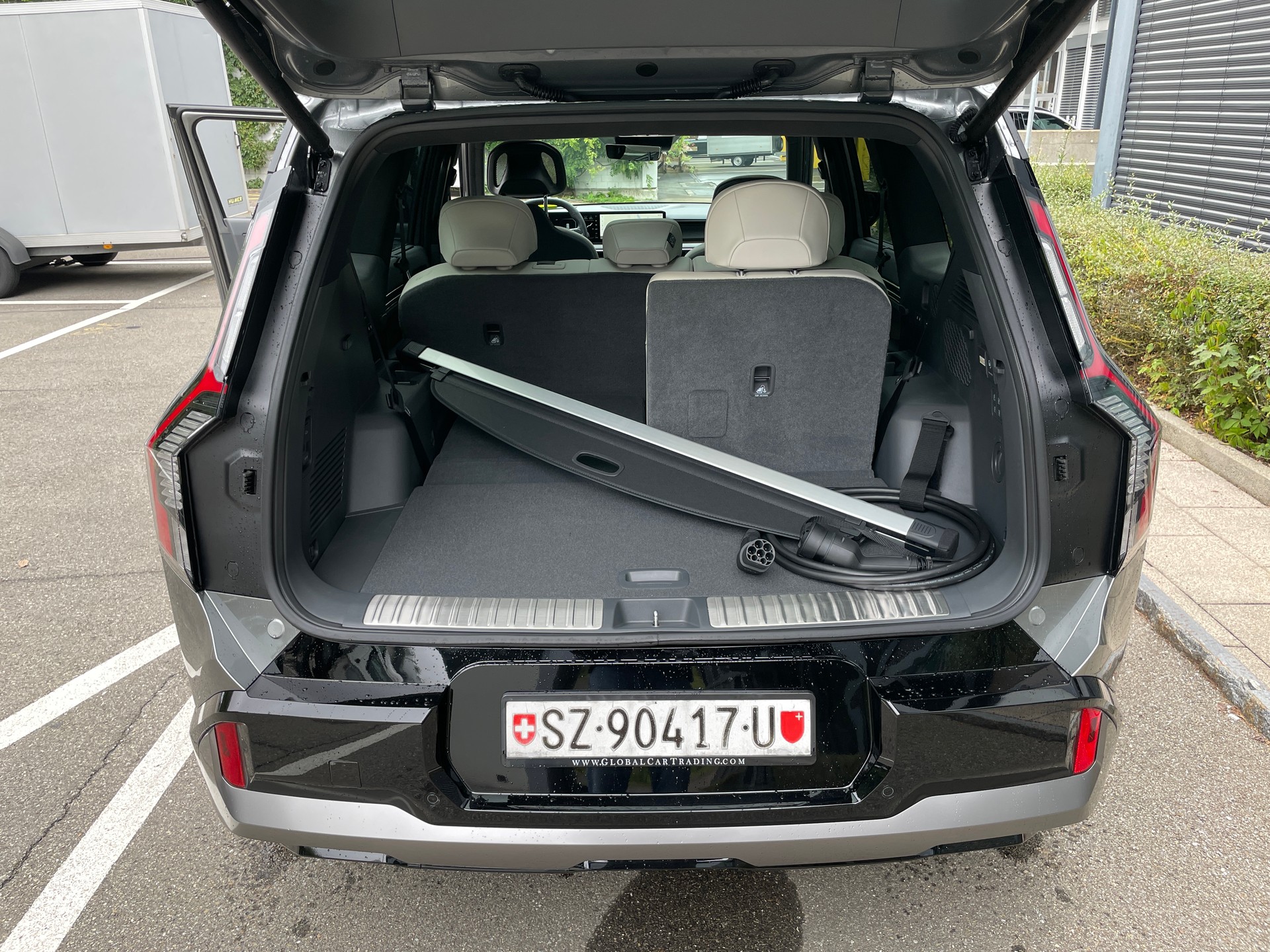 KIA EV9 99,8 kWh GT-Line, 7-Sitzer mit Panoramadach-image-4