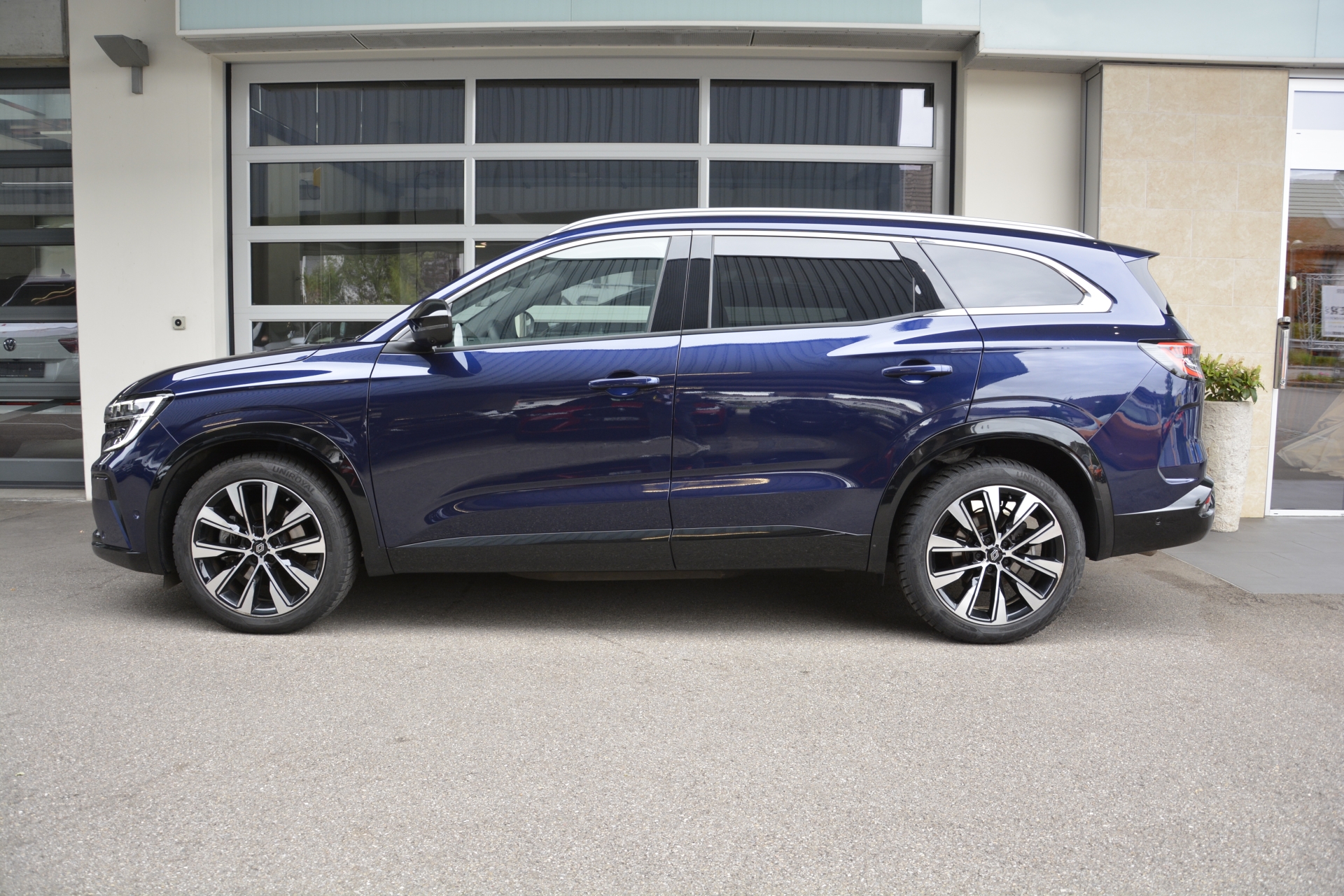 RENAULT Espace 1.2 E-Tech techno *7 Plätzer*-image-2
