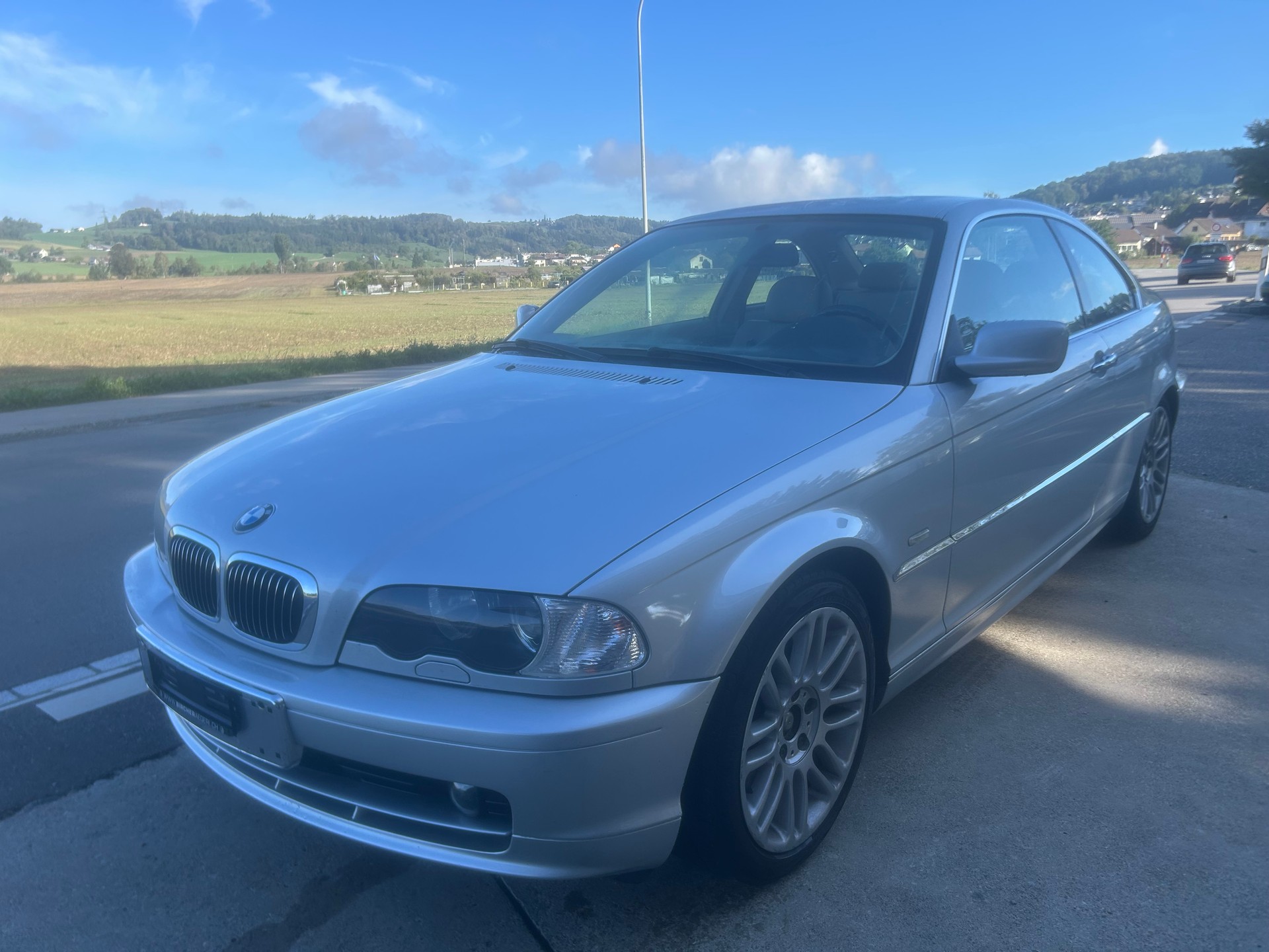 BMW 328Ci Coupé-image-0