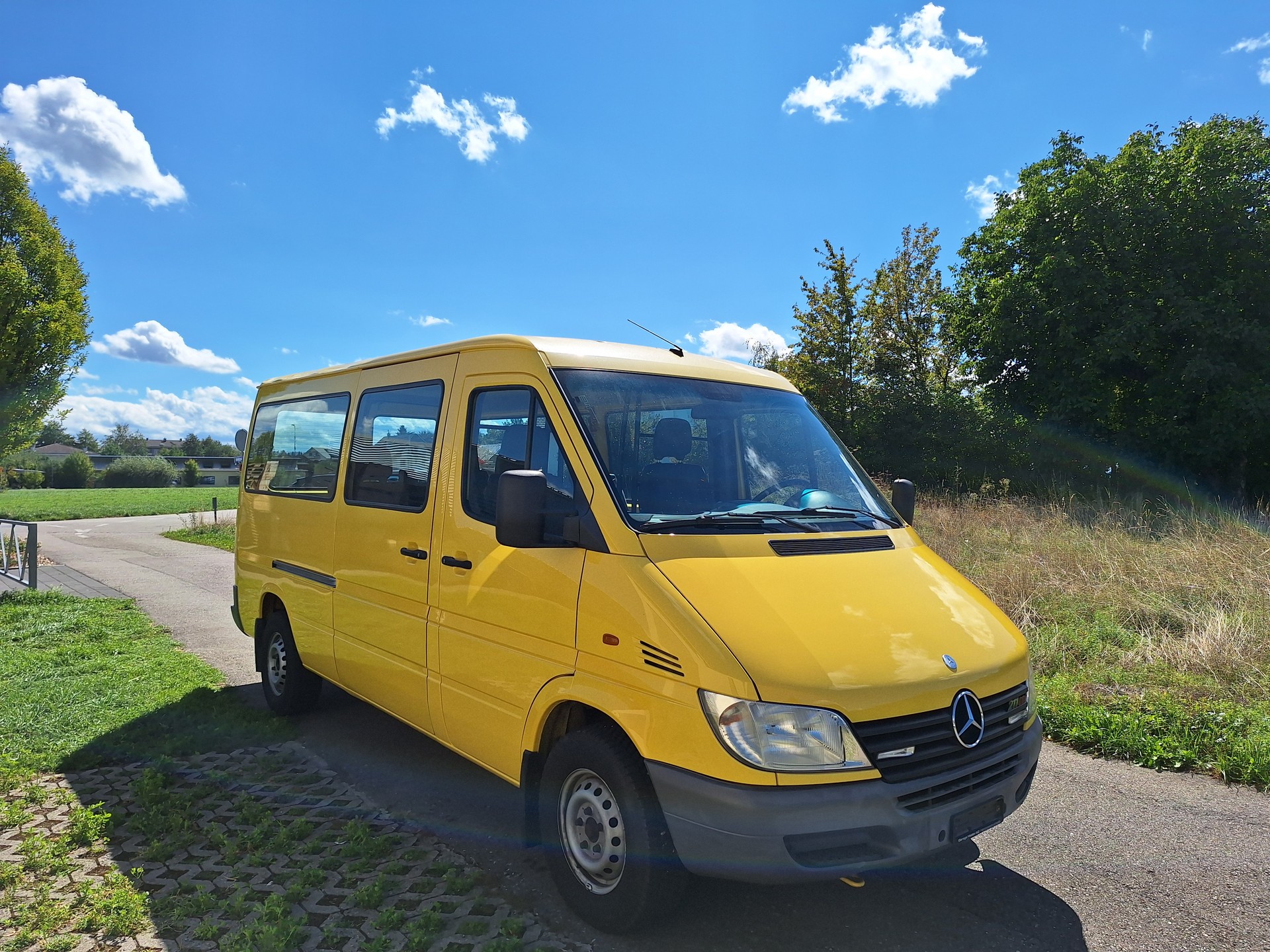 MERCEDES-BENZ Sprinter 211 CDI-image-0