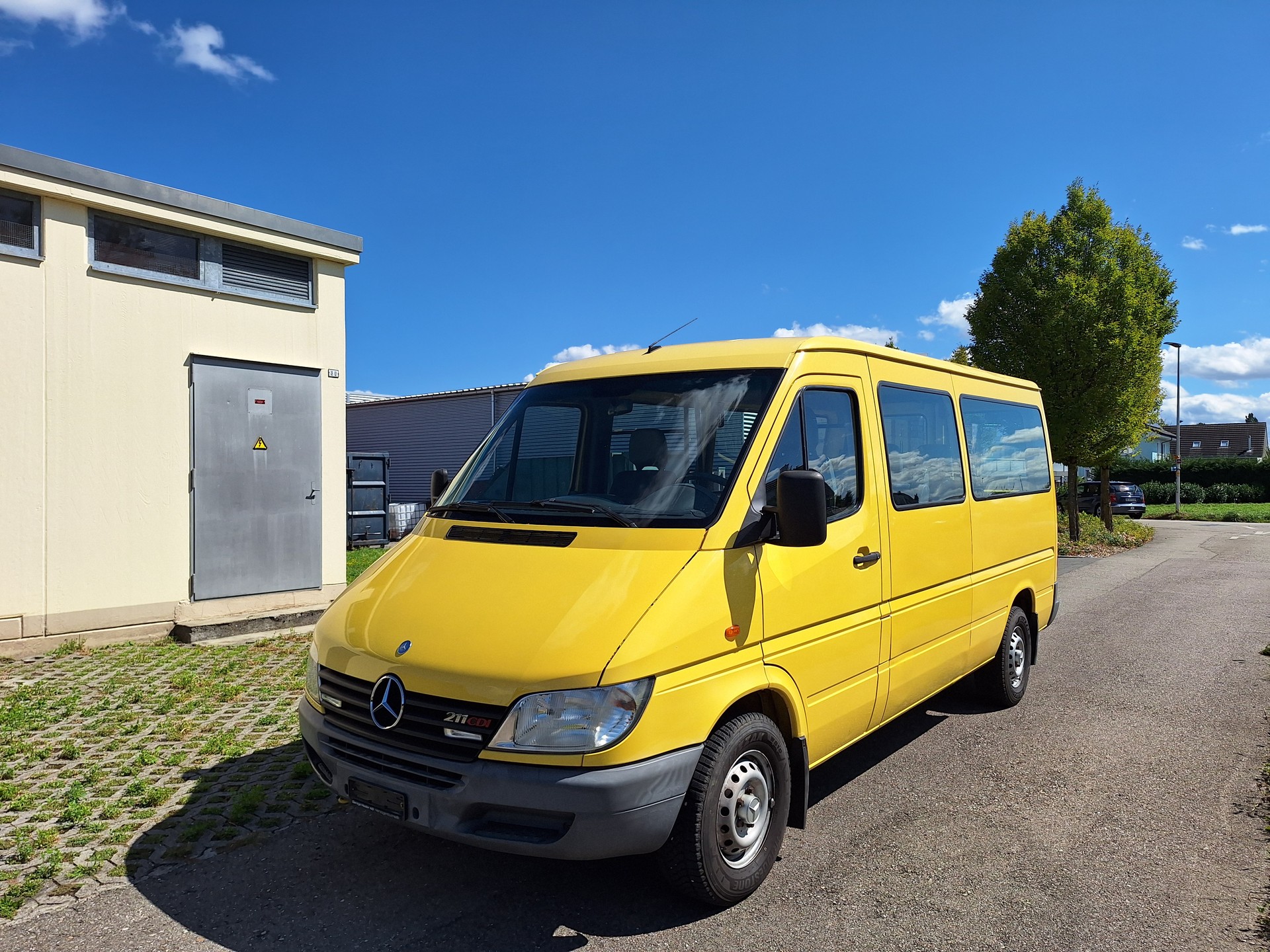 MERCEDES-BENZ Sprinter 211 CDI-image-2