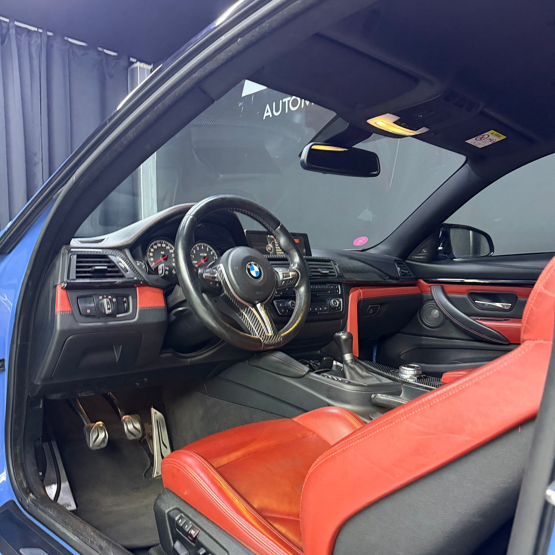 BMW M4 Coupé-image-7