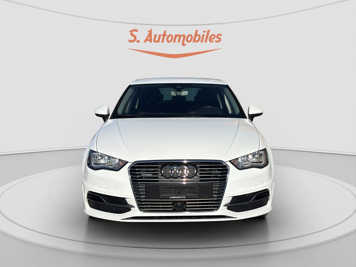 AUDI A3 Sportback 1.4 e-tron Attraction S-tronic-image-1
