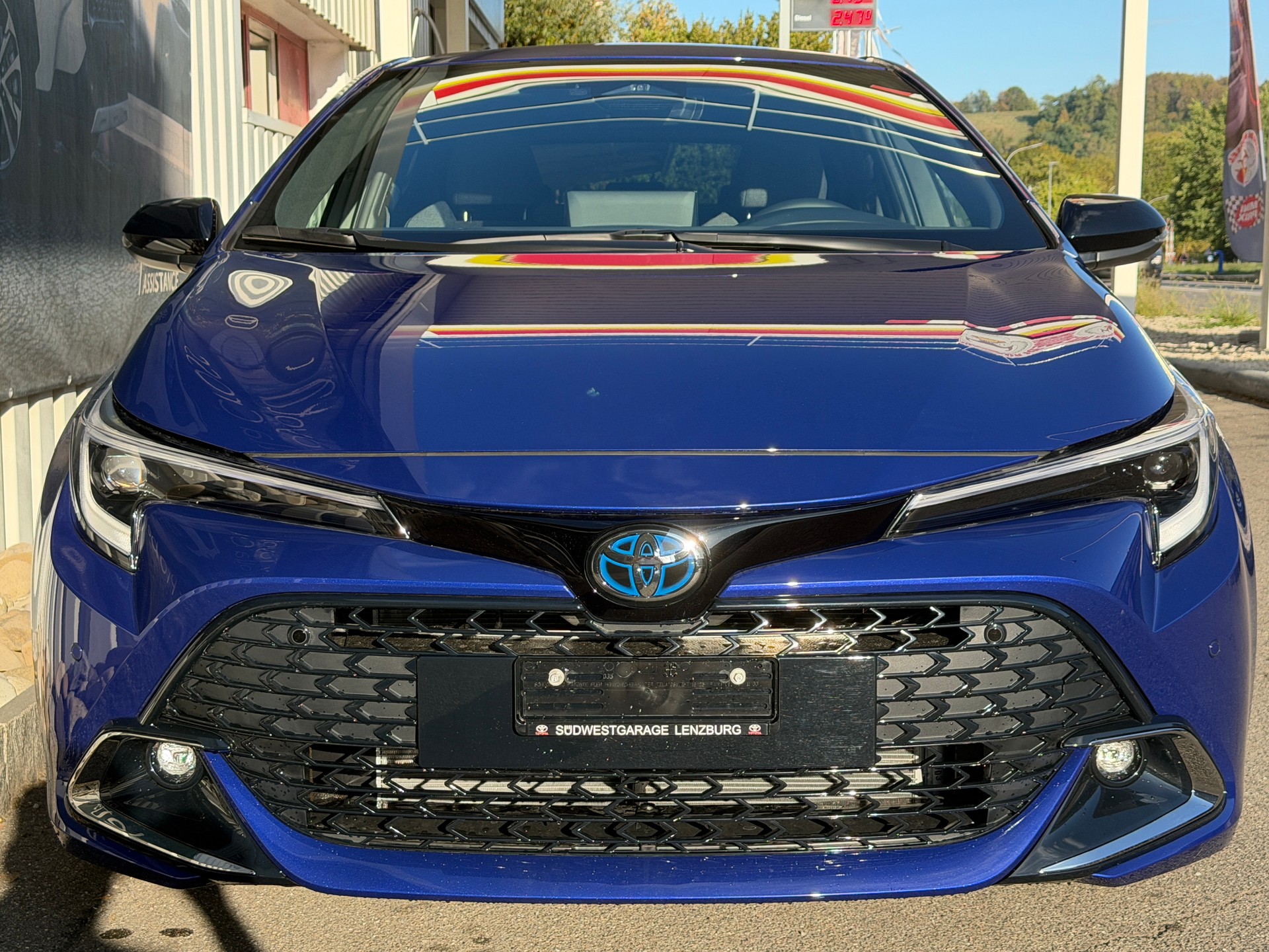 TOYOTA Corolla 2.0 HSD Trend e- CVT-image-3