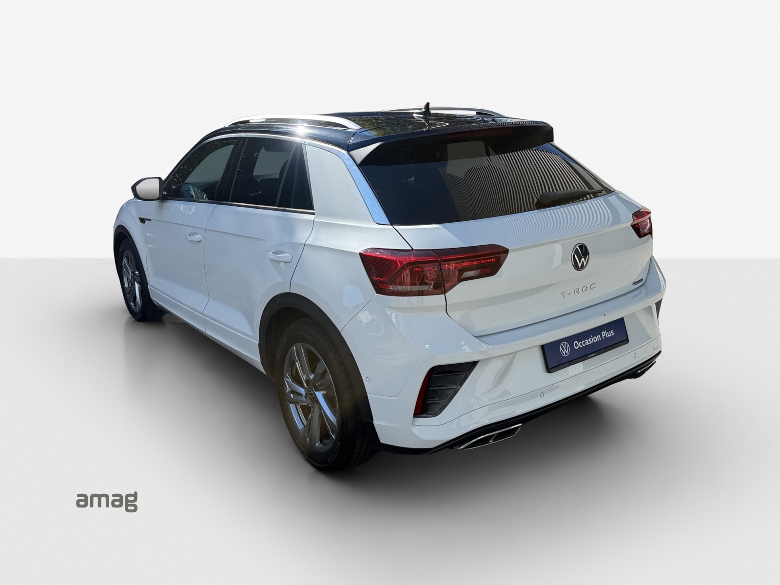 VW T-Roc 2.0 TSI R-Line DSG 4Motion-image-2