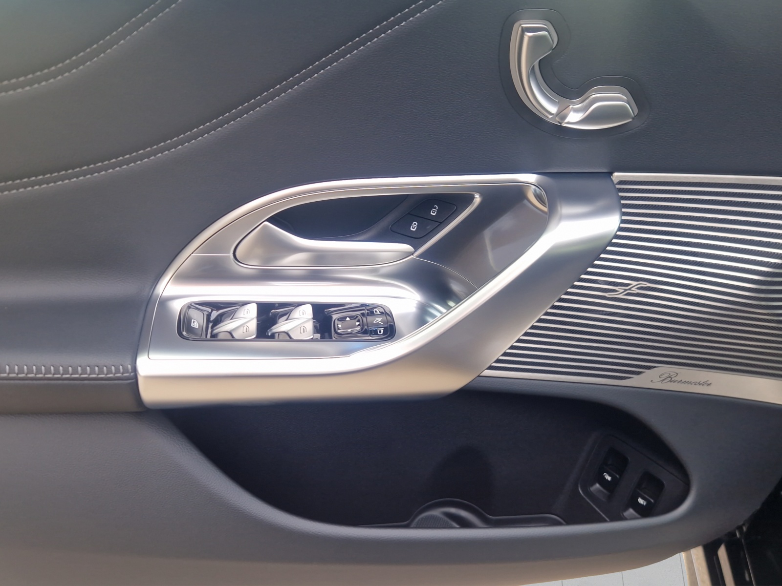 Image MERCEDES-BENZ C-400 C 400 94 kWh 4Matic