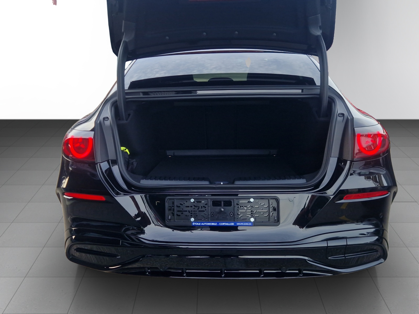 Image MERCEDES-BENZ C-400 C 400 94 kWh 4Matic