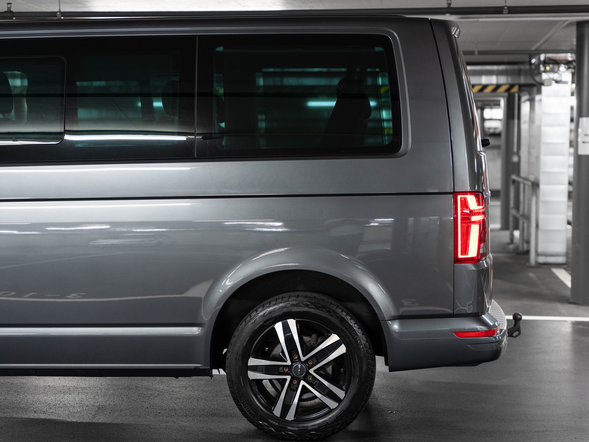 VW T6.1 Caravelle 2.0 Bi-TDI Comfortline Liberty 4Motion DSG-image-4