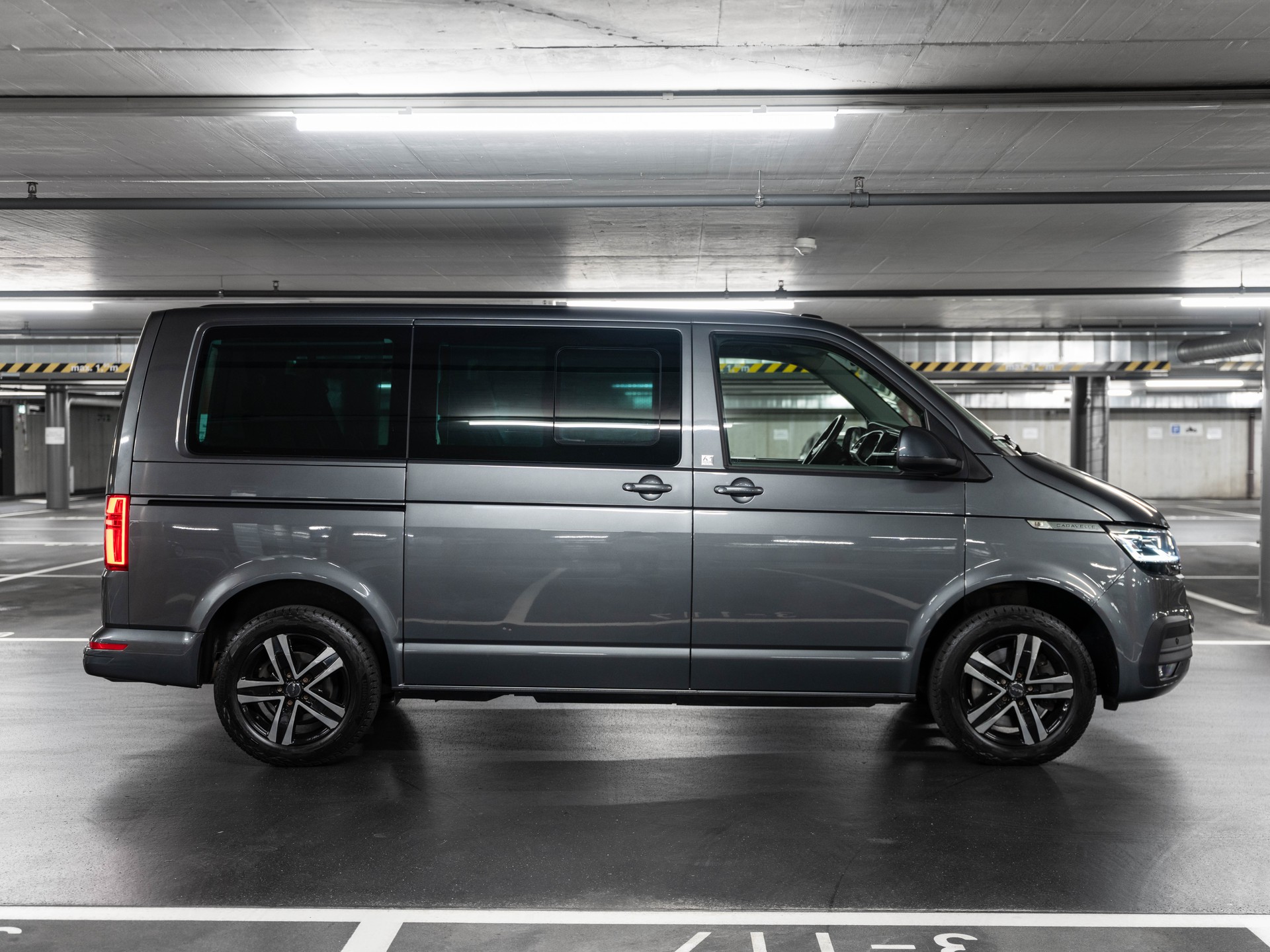 VW T6.1 Caravelle 2.0 Bi-TDI Comfortline Liberty 4Motion DSG-image-13