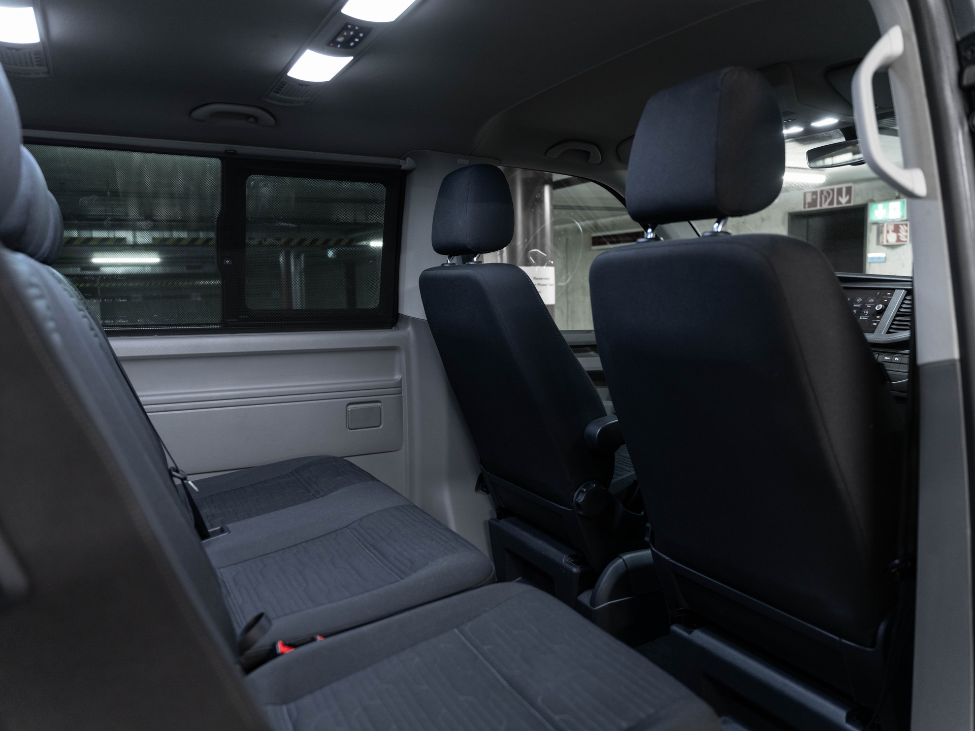 VW T6.1 Caravelle 2.0 Bi-TDI Comfortline Liberty 4Motion DSG-image-31