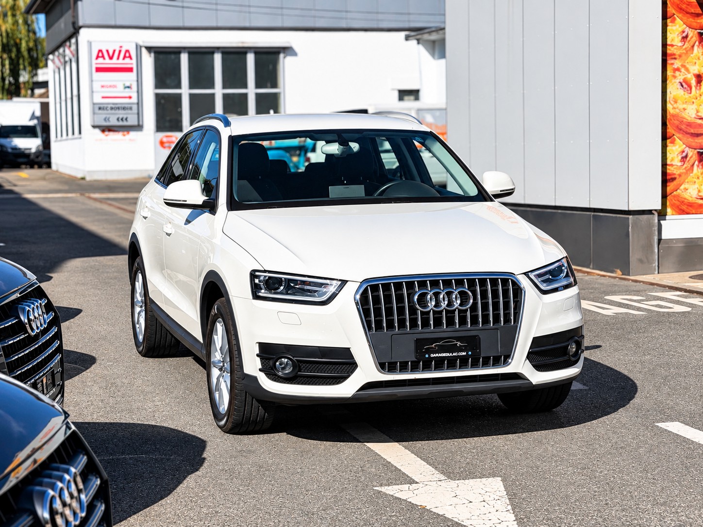 AUDI Q3 2.0 TDI-image-2
