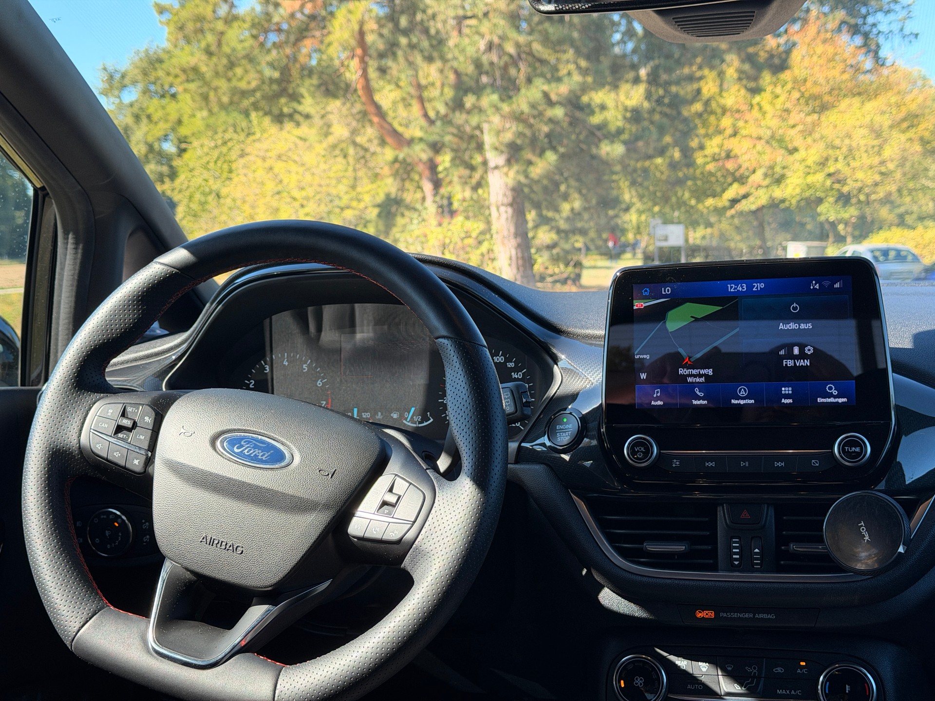 FORD 1.0 EcoB Hybrid ST-Line X *mit FORD Garantie*-image-7