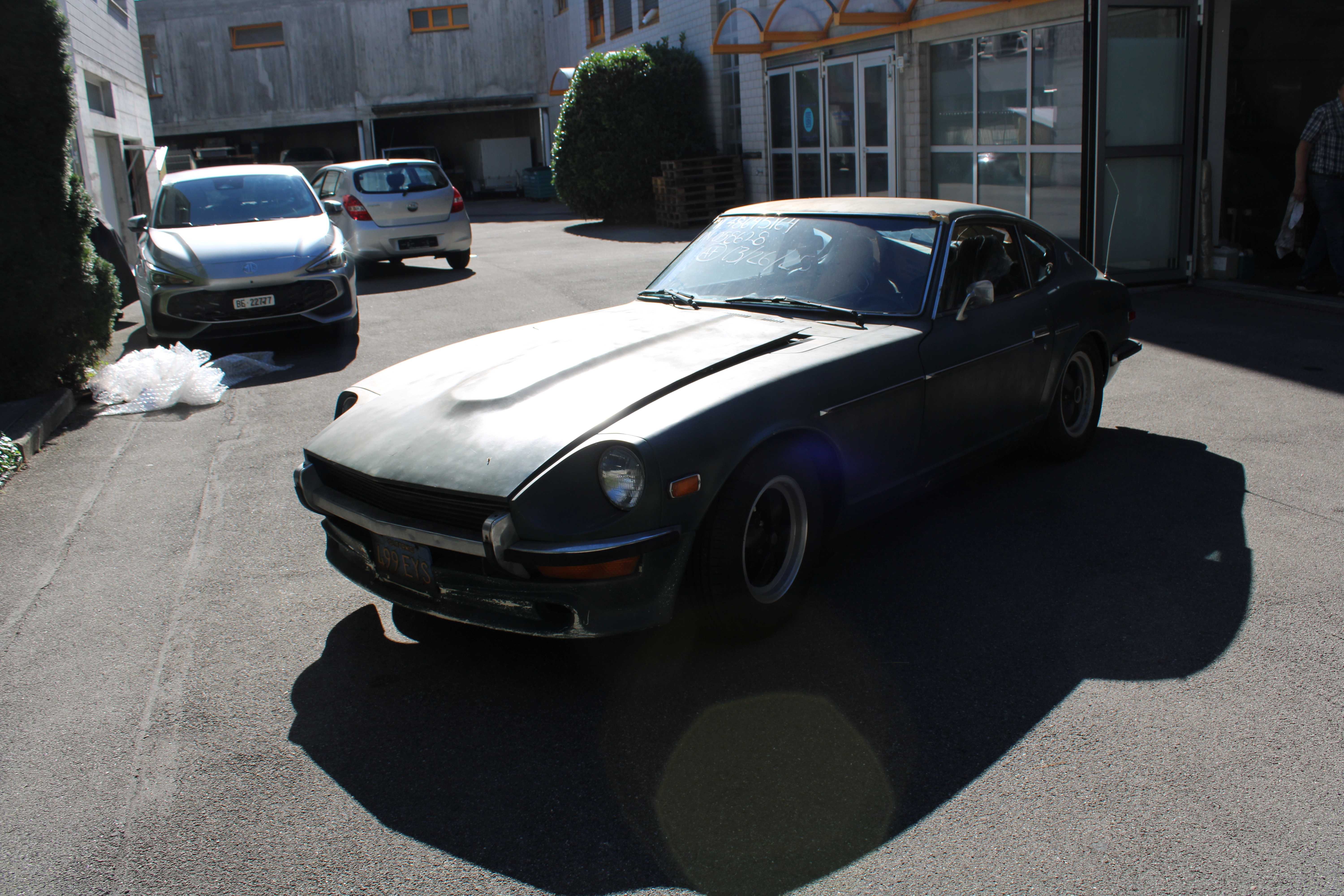 Car photo