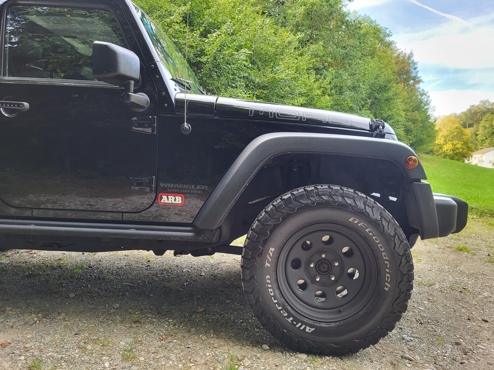 JEEP 2.8 CRD Moab Unlimited-image-4