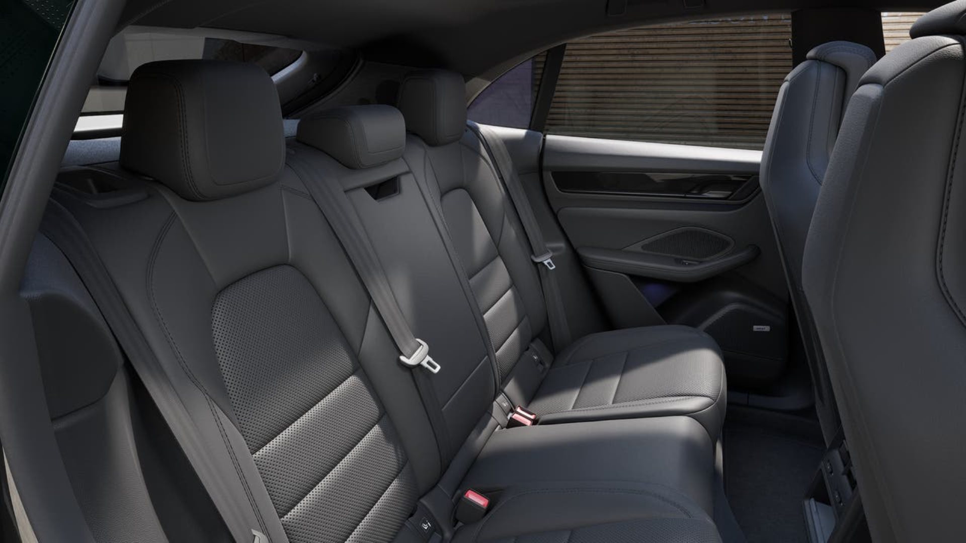 PORSCHE Macan 4-image-12