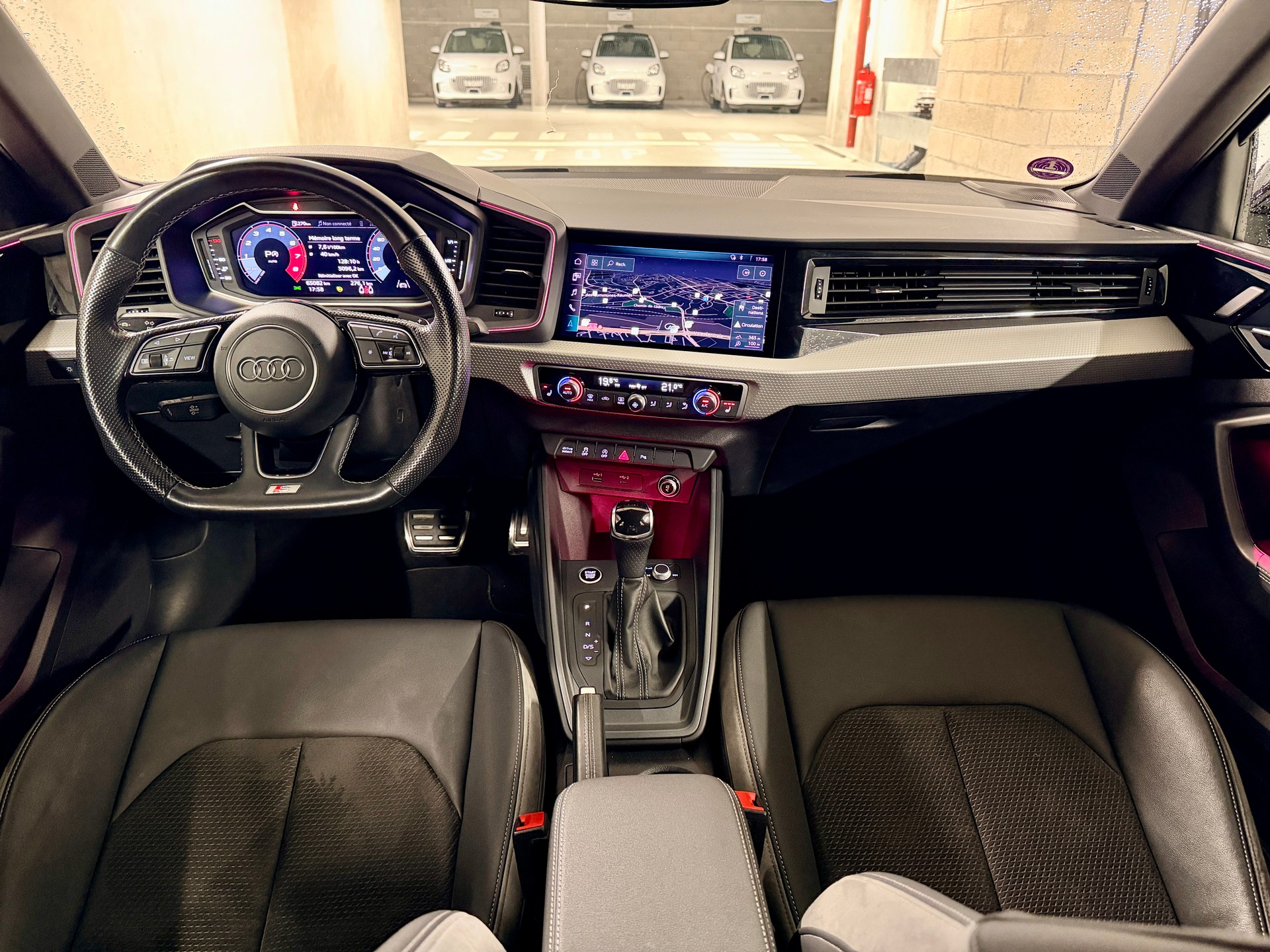 AUDI A1 Sportback 40 TFSI S Line S-tronic-image-10
