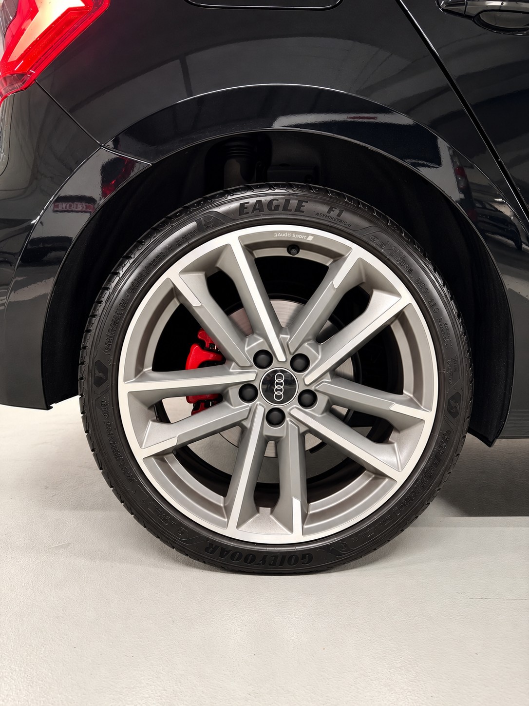 AUDI A1 Sportback 40 TFSI S Line S-tronic-image-29