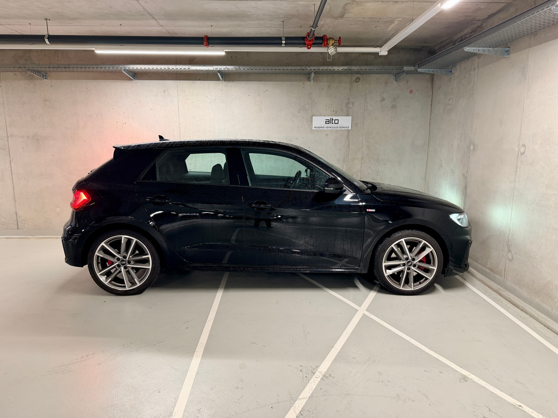 AUDI A1 Sportback 40 TFSI S Line S-tronic-image-5