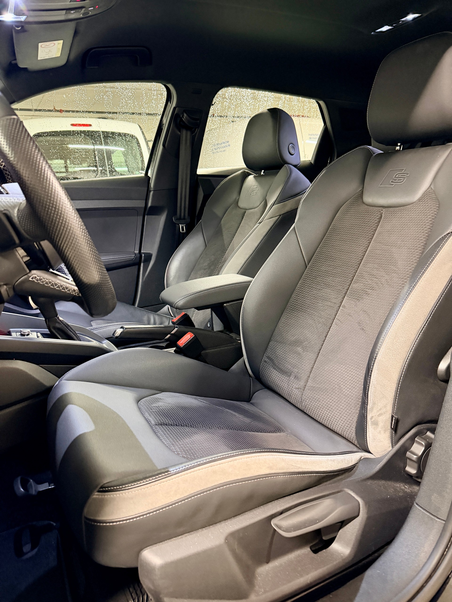 AUDI A1 Sportback 40 TFSI S Line S-tronic-image-16
