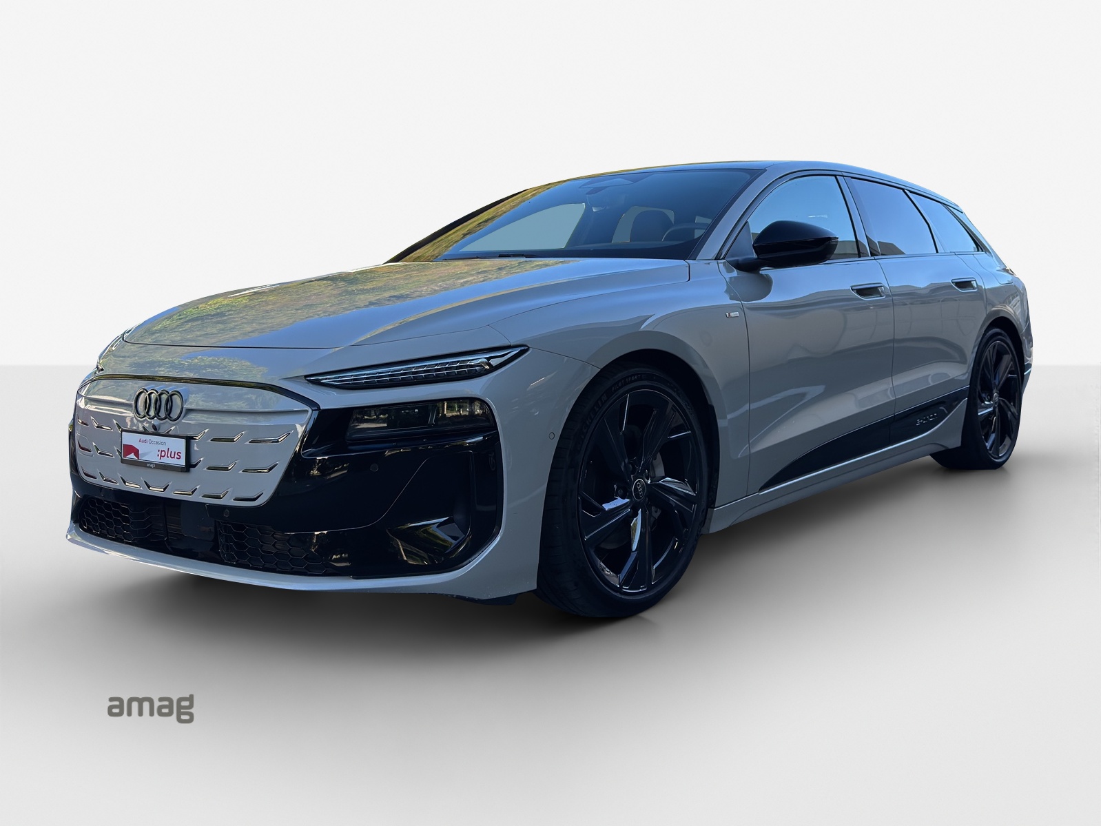 AUDI A6 Avant e-tron quattro