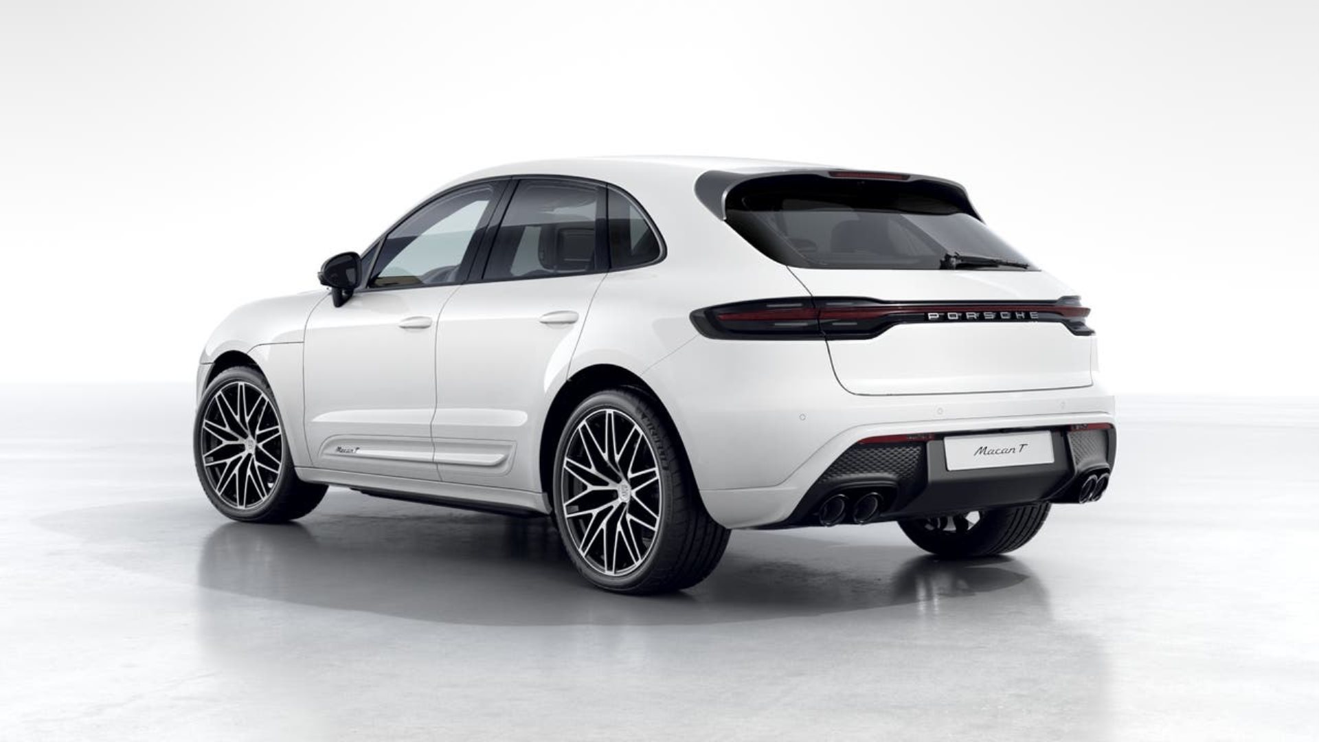 PORSCHE Macan T-image-2