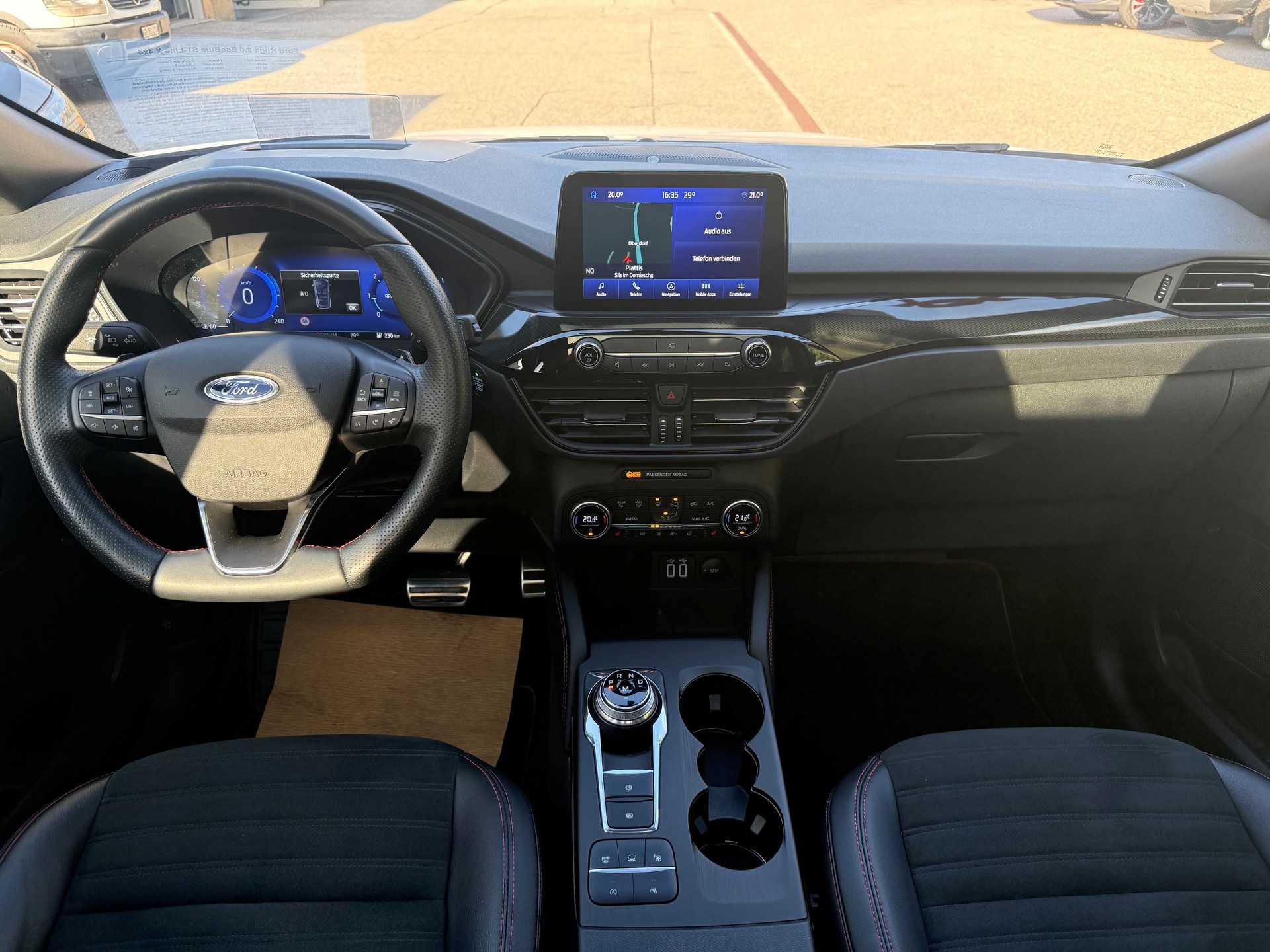 FORD Kuga 2.0 TDCi EcoBlue ST-Line X 4WD-image-6