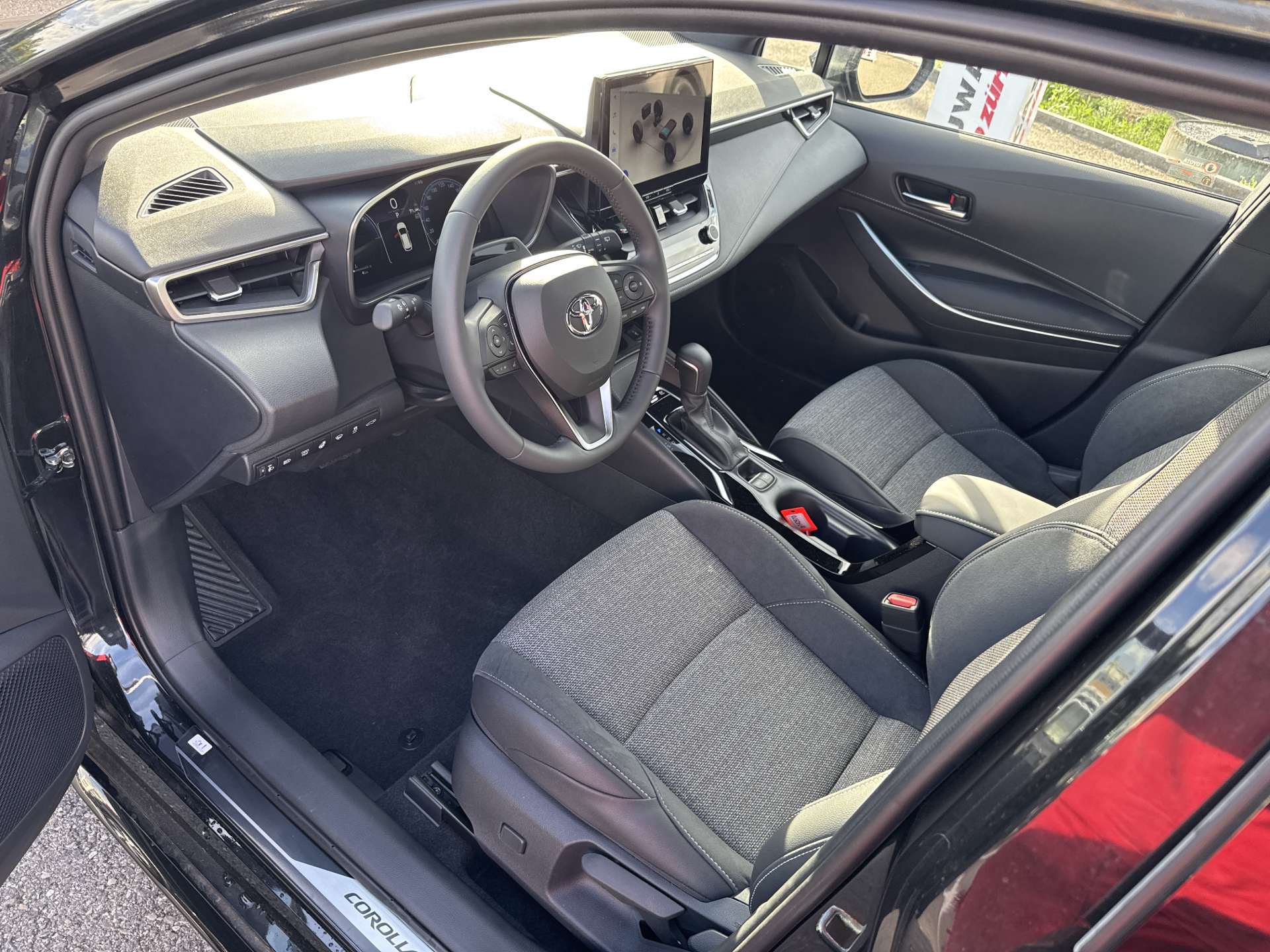 TOYOTA Corolla Touring Sports 2.0 HSD Teamplayer e-CVT Automat-image-5