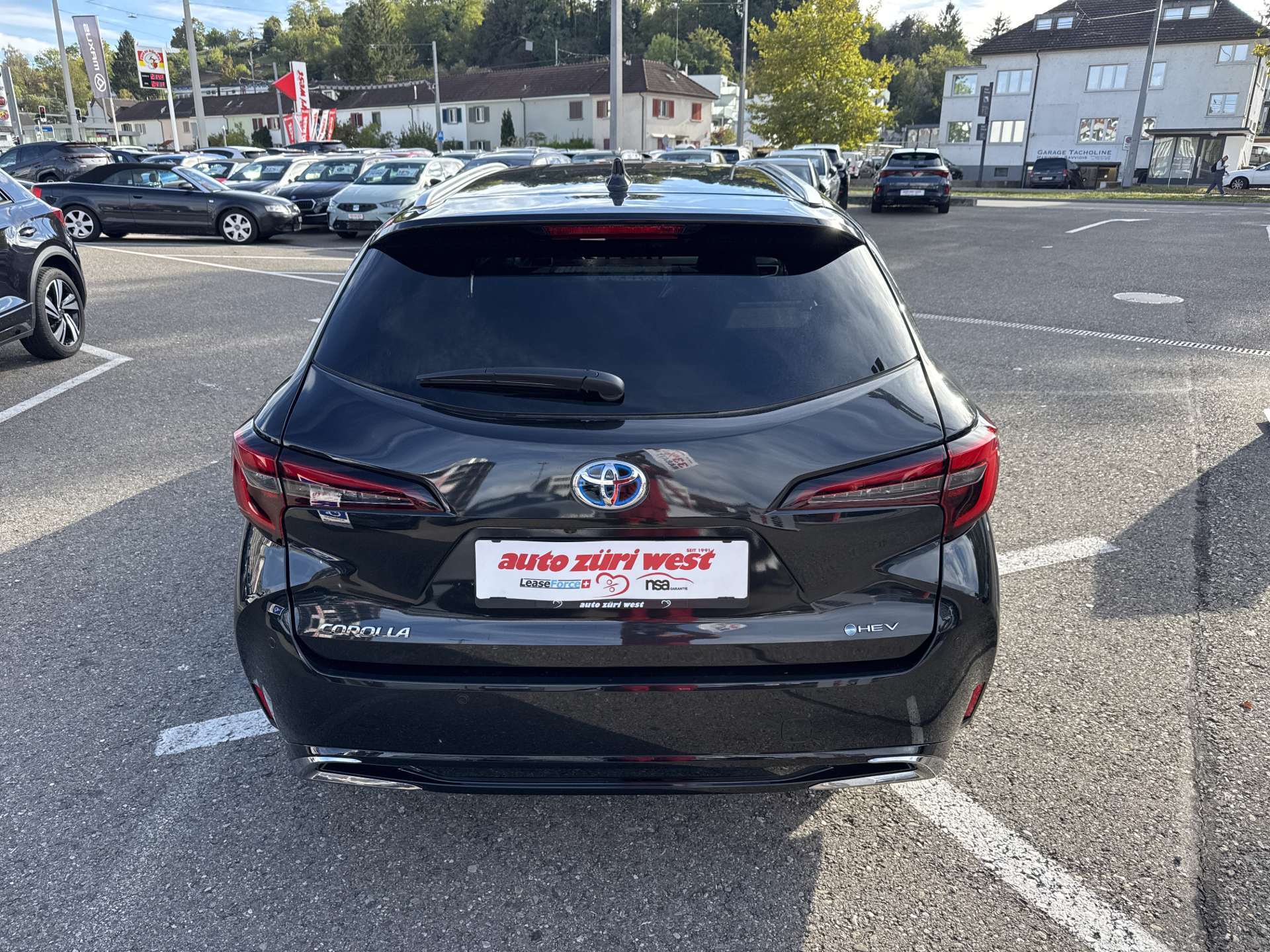 TOYOTA Corolla Touring Sports 2.0 HSD Teamplayer e-CVT Automat-image-13