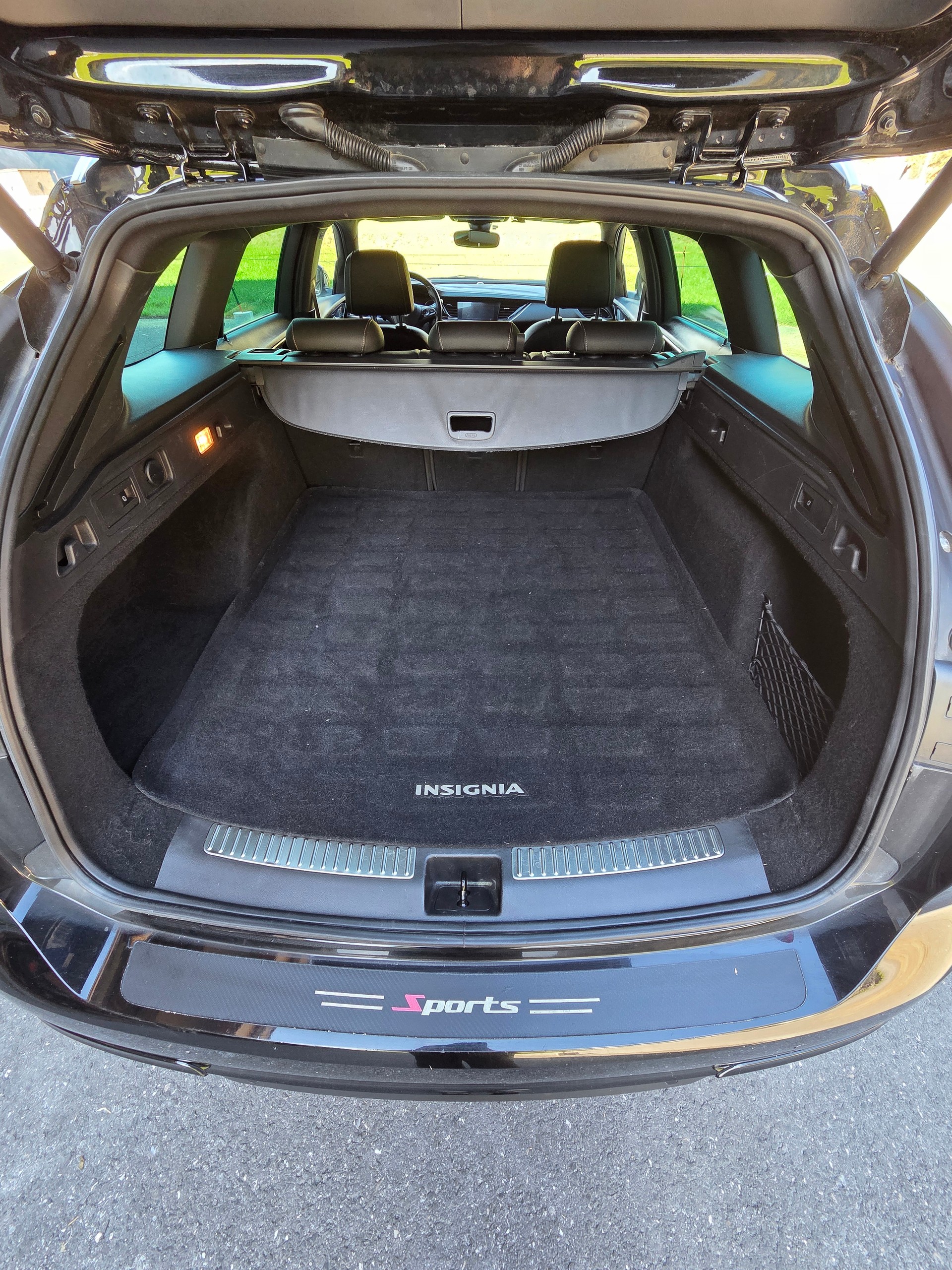OPEL 2.0 T Sports Tourer Excellence 4WD-image-9