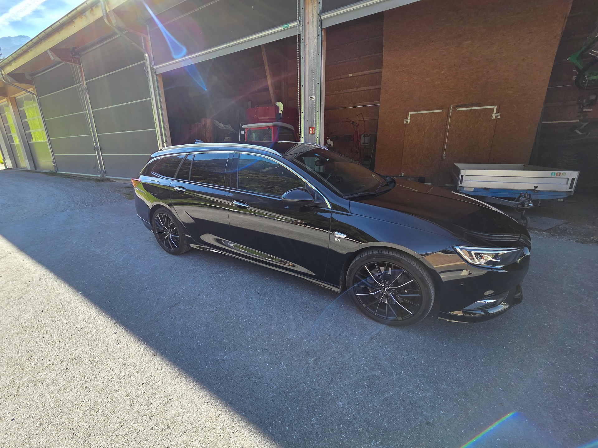 OPEL 2.0 T Sports Tourer Excellence 4WD-image-0
