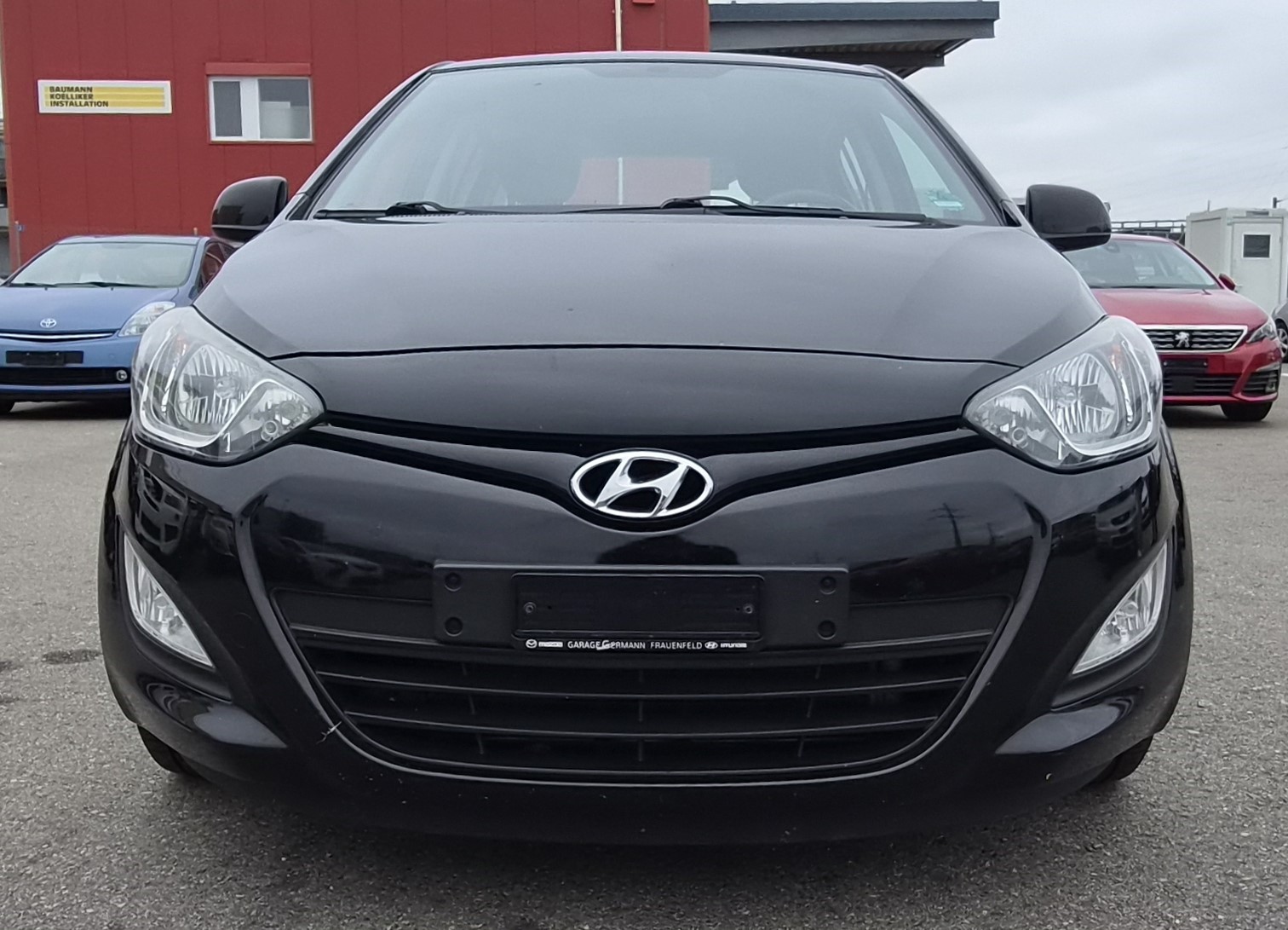 Car photo