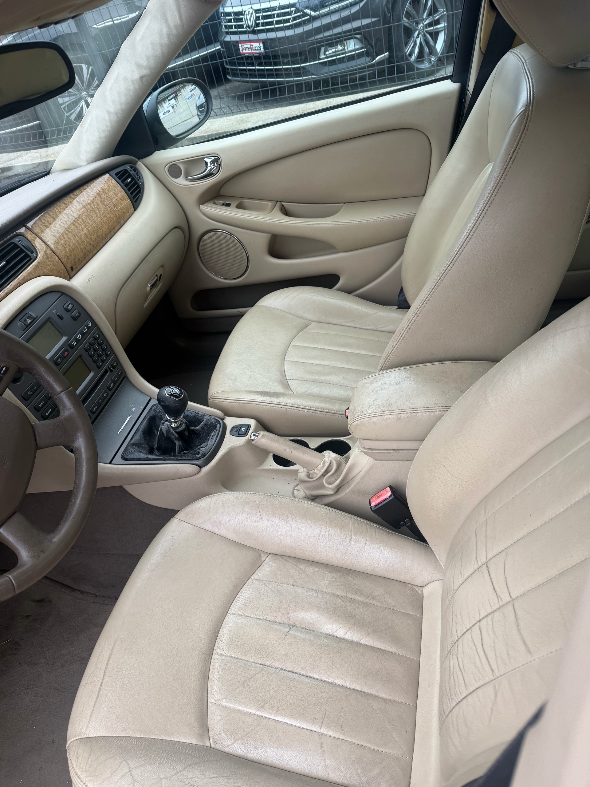 JAGUAR X-Type 2.2D Classic Anniversary-image-4